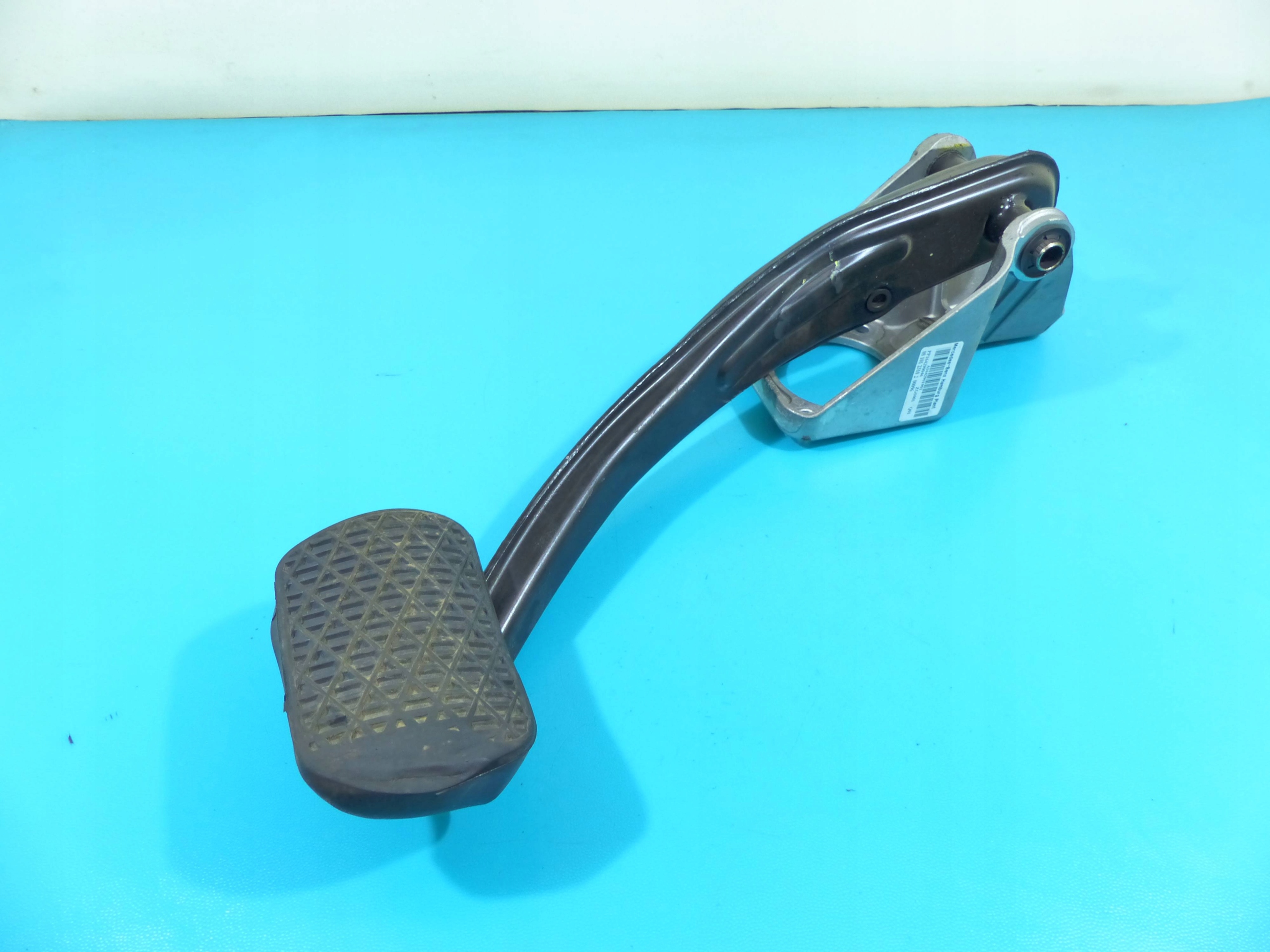 PEDAŁ HAMULCA MERCEDES GL I X164 A1642901901