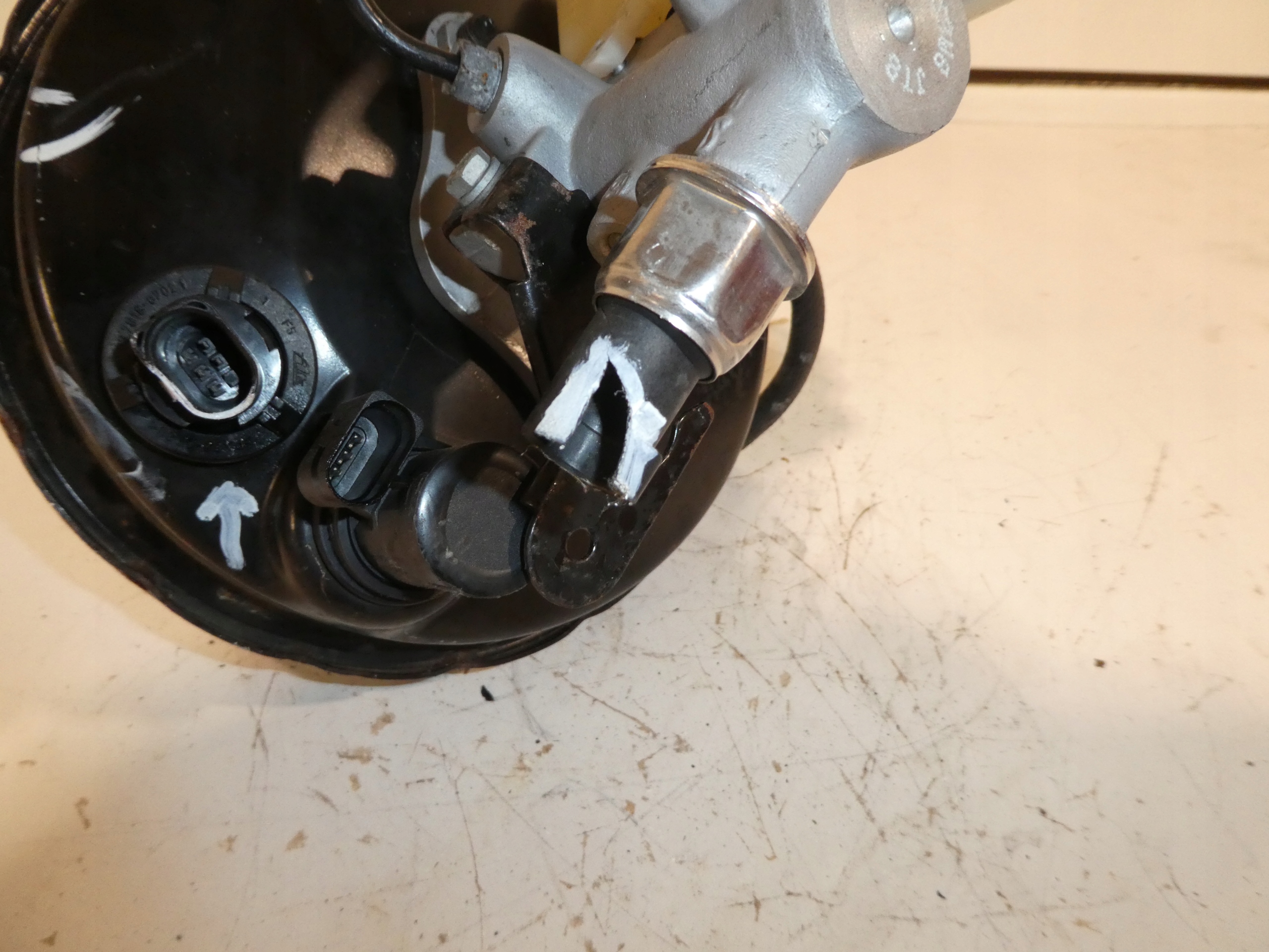SERVO FREIN VW SHARAN GALAXY 7M