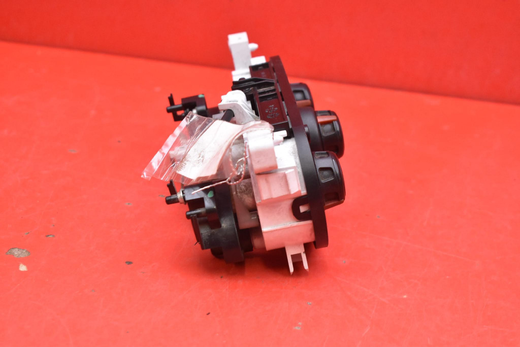 control panel air conditioning devices KLIMY 5P3741700 DACIA DOKKER 12-17