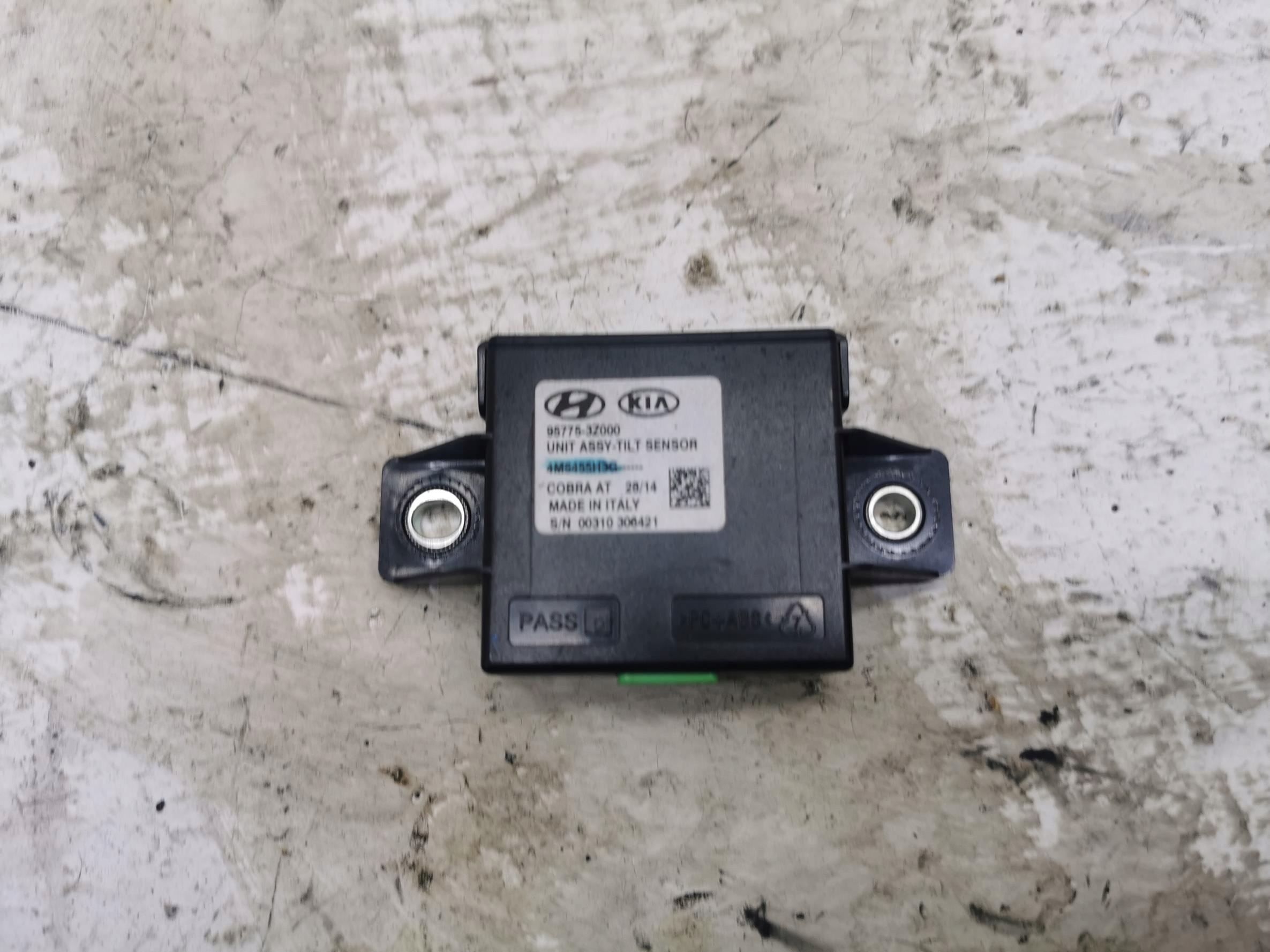 module SENSOR ASSY HYUNDAI I40 95775-3Z000 11-15