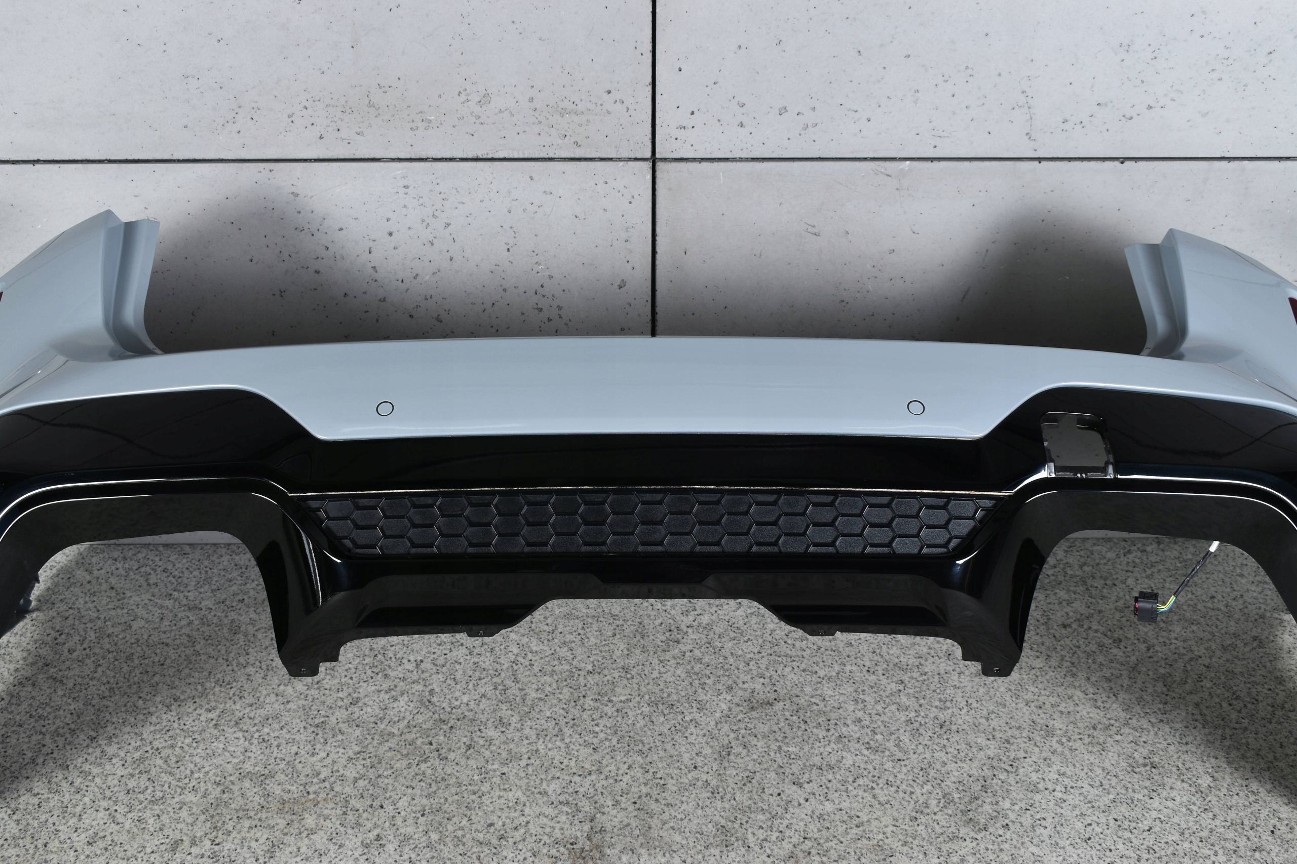 BMW X3M F97 X3 LCI LIFT ZDERZAK TYLNY TYŁ M-POWER M KOLOR C4P Producent części BMW OE