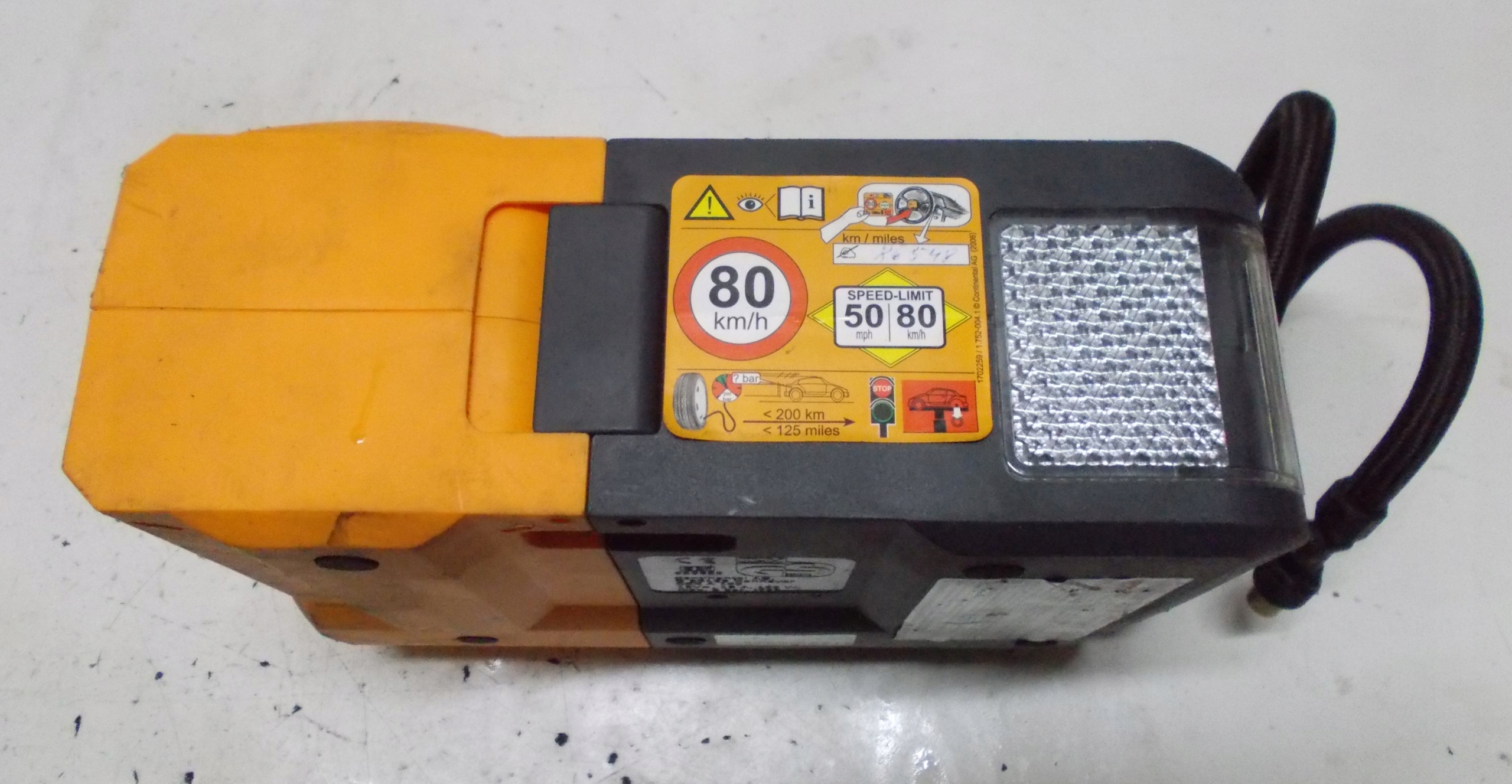 VOLVO V50 compressor; air 3M51-19L523-AA