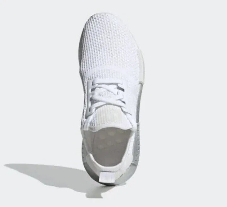 Dámské sportovní běžecké boty Adidas Nmd R1 FU9350 vel. 40 2/3