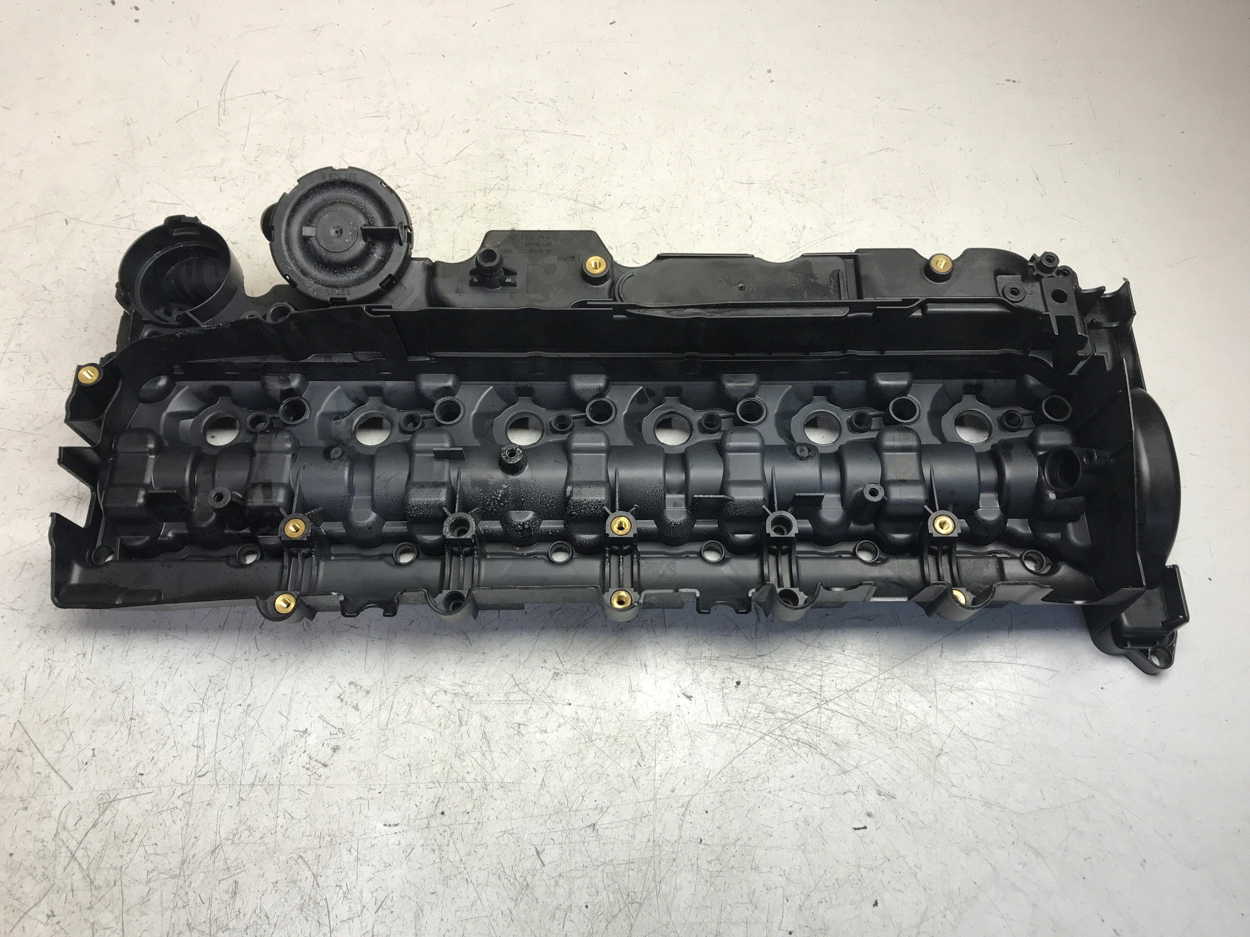 Abdeckung der Ventile BMW F10 F11 3.0 D 15265812