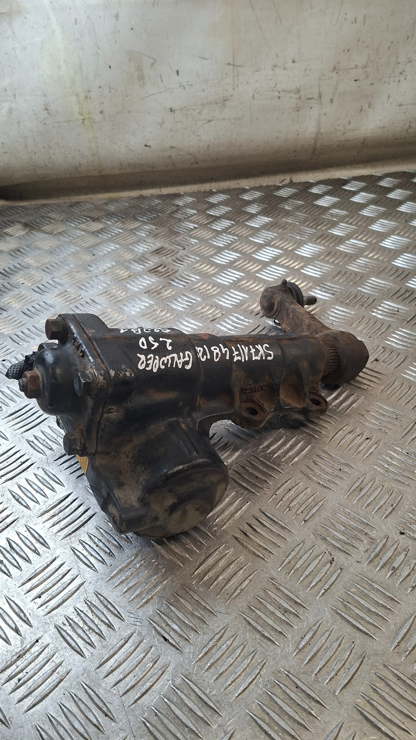 crémaillère direction assistée HYUNDAI GALOPER 2.5D
