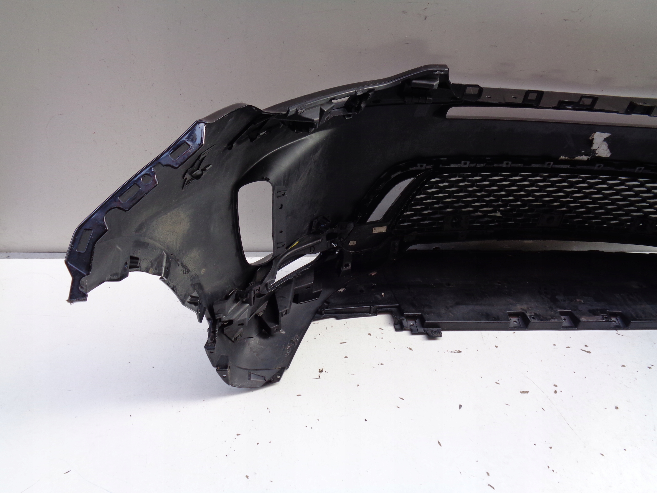front bumper LAND ROVER DISCOVERY SPORT 19- LIFT DYNAMIC NR 45091