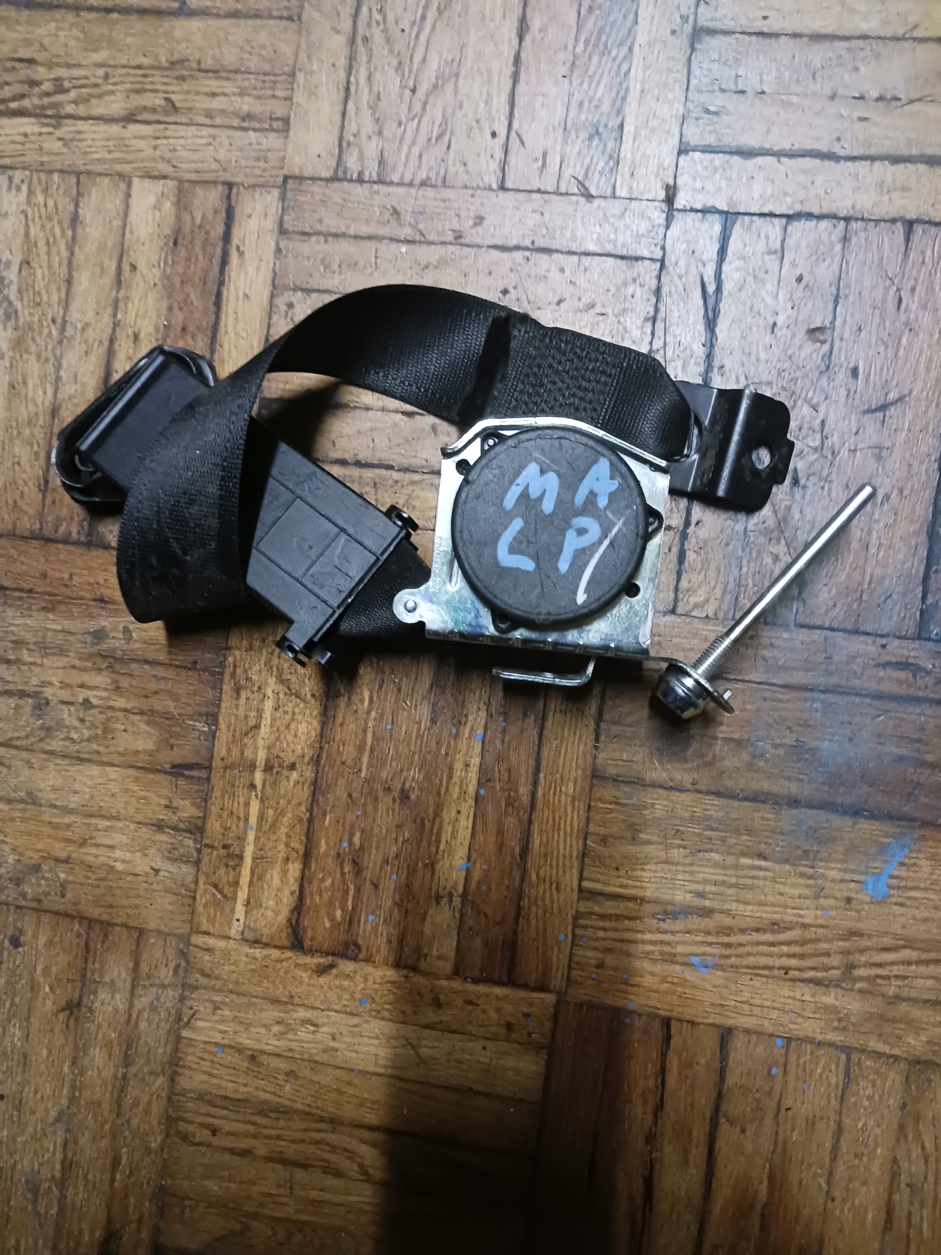 604512200 MERIVA A tension belt safety left front