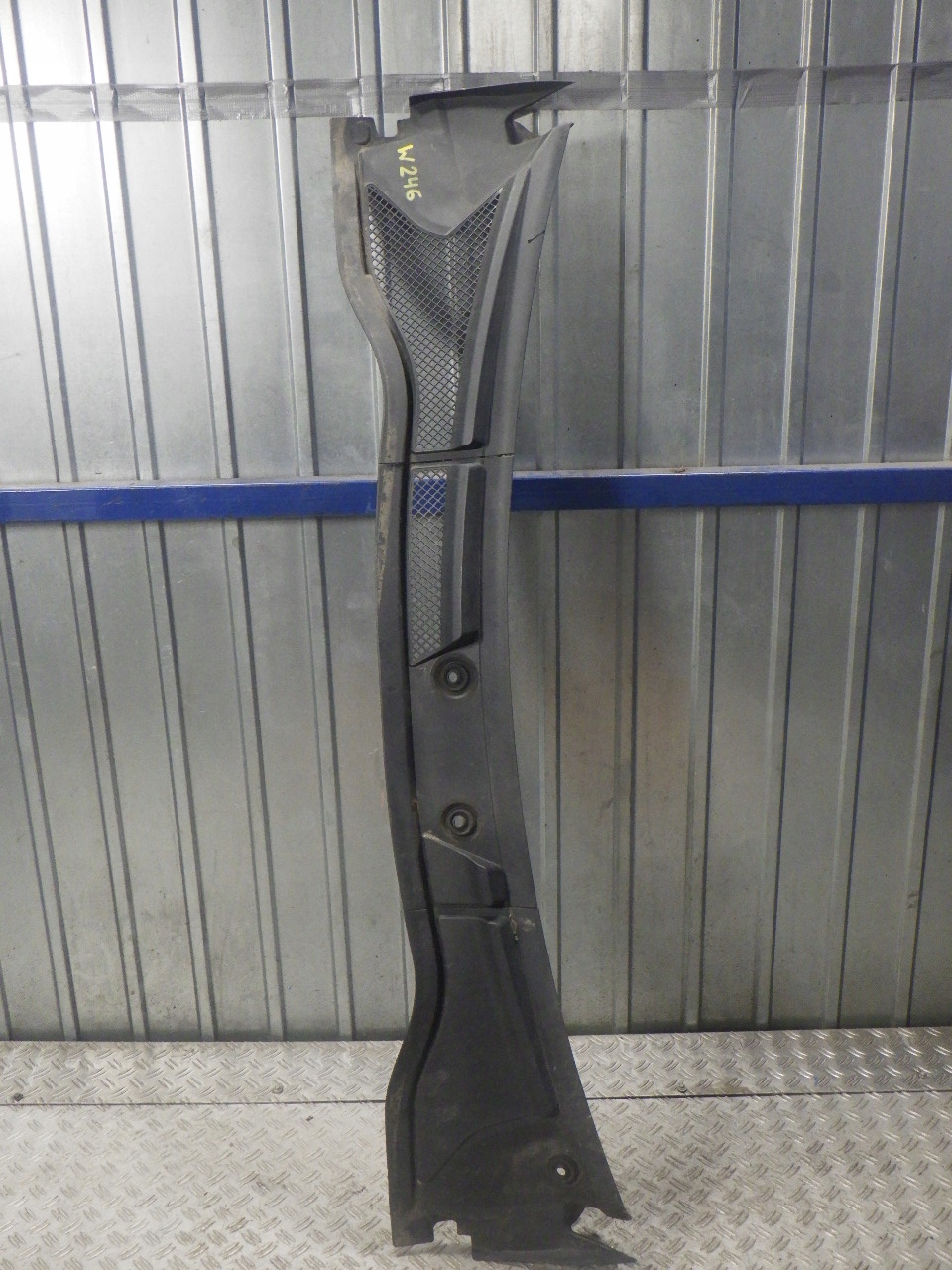 MERCEDES B-Class W246