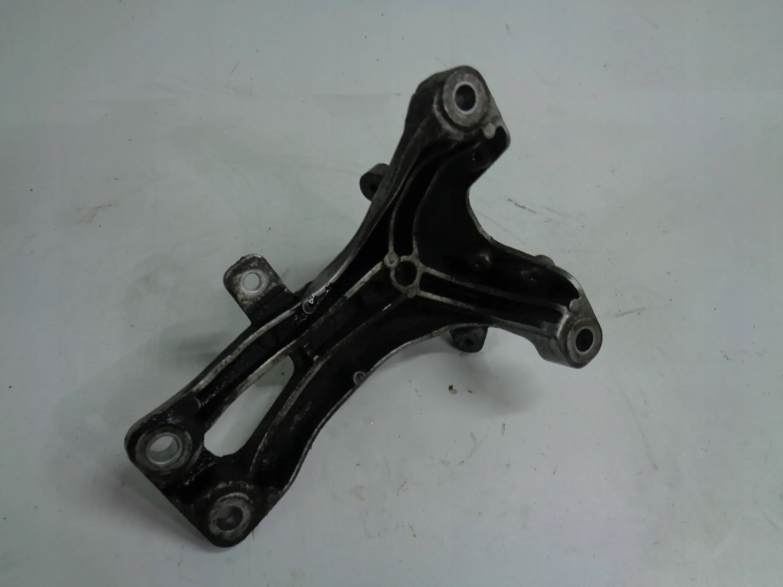 AUDI A6 C7 A7 A8 3.0 TDI ENGINE MOUNT 4G0199308E