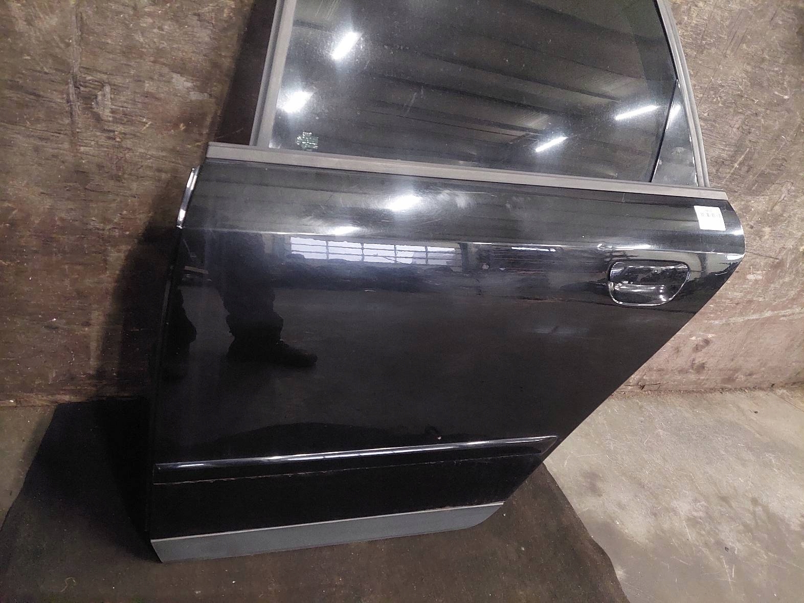 door complete left rear part AUDI A4 B6 LY9B sedan