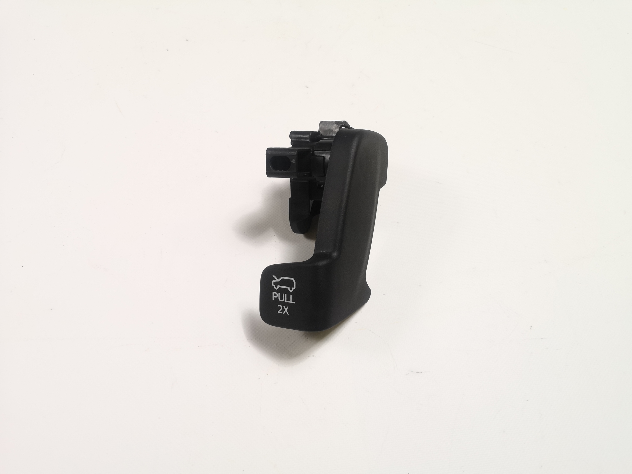 LB5B-16B626-AC - Ручка трос открывания капота Ford Explorer 2020-