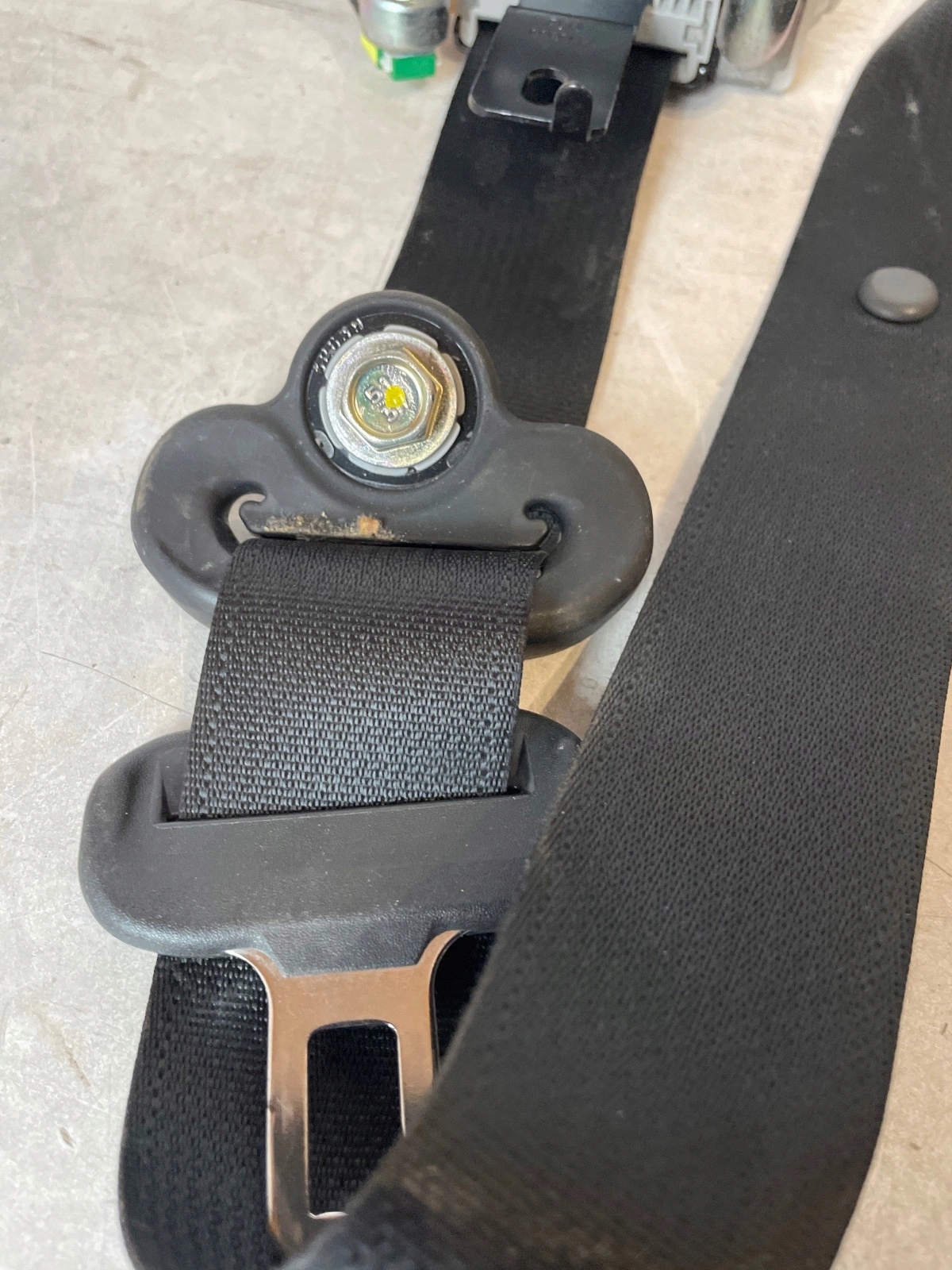 tension belt safety front front right Honda Civic X