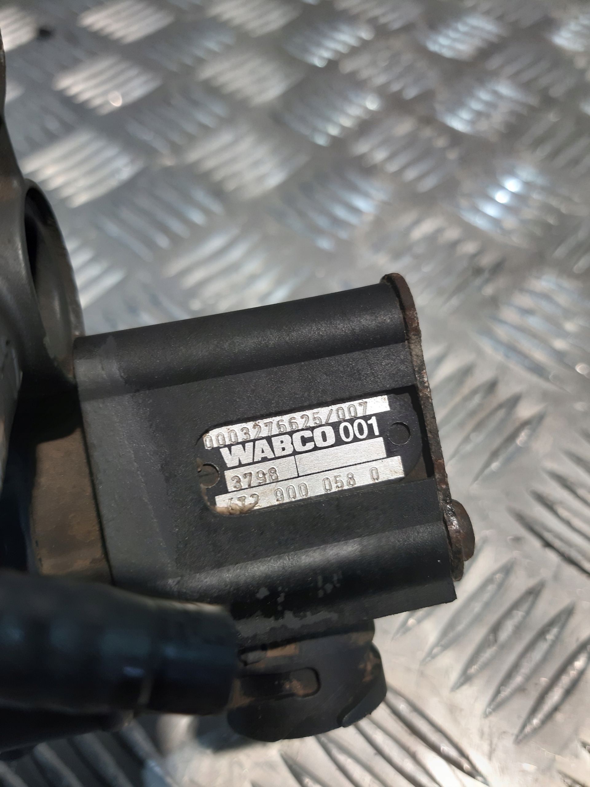 Sensor airbag vorne MERCEDES ACTROS 4729000580