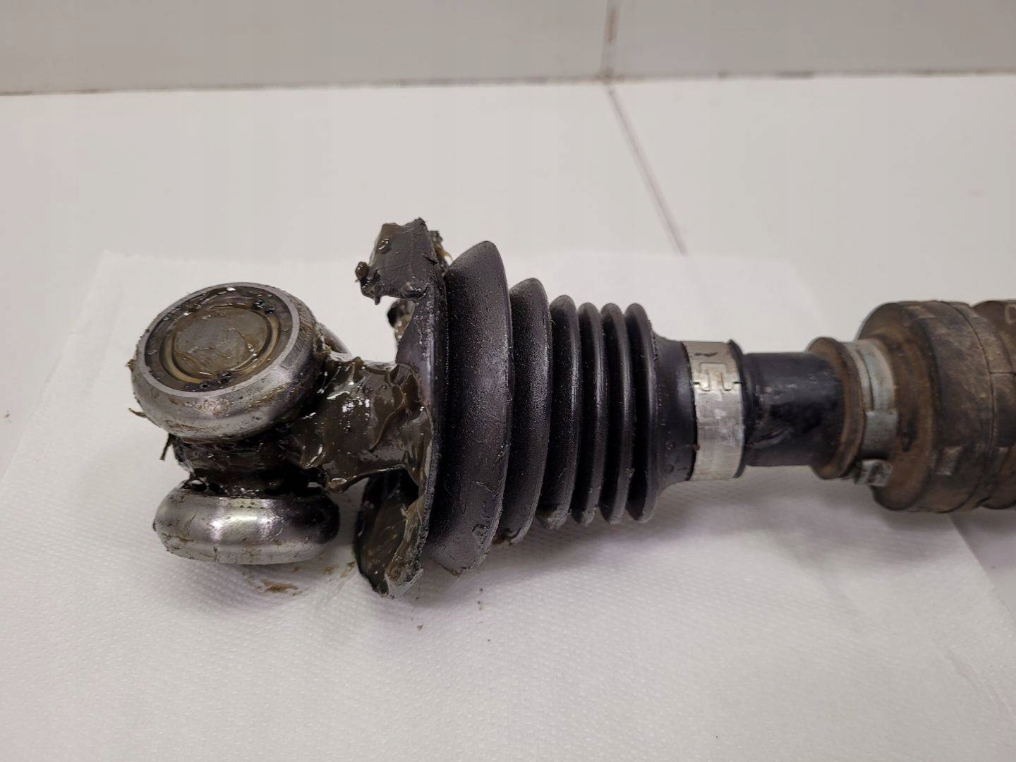 semi-axis front right side Renault Kadjar 2018 39100HV80A