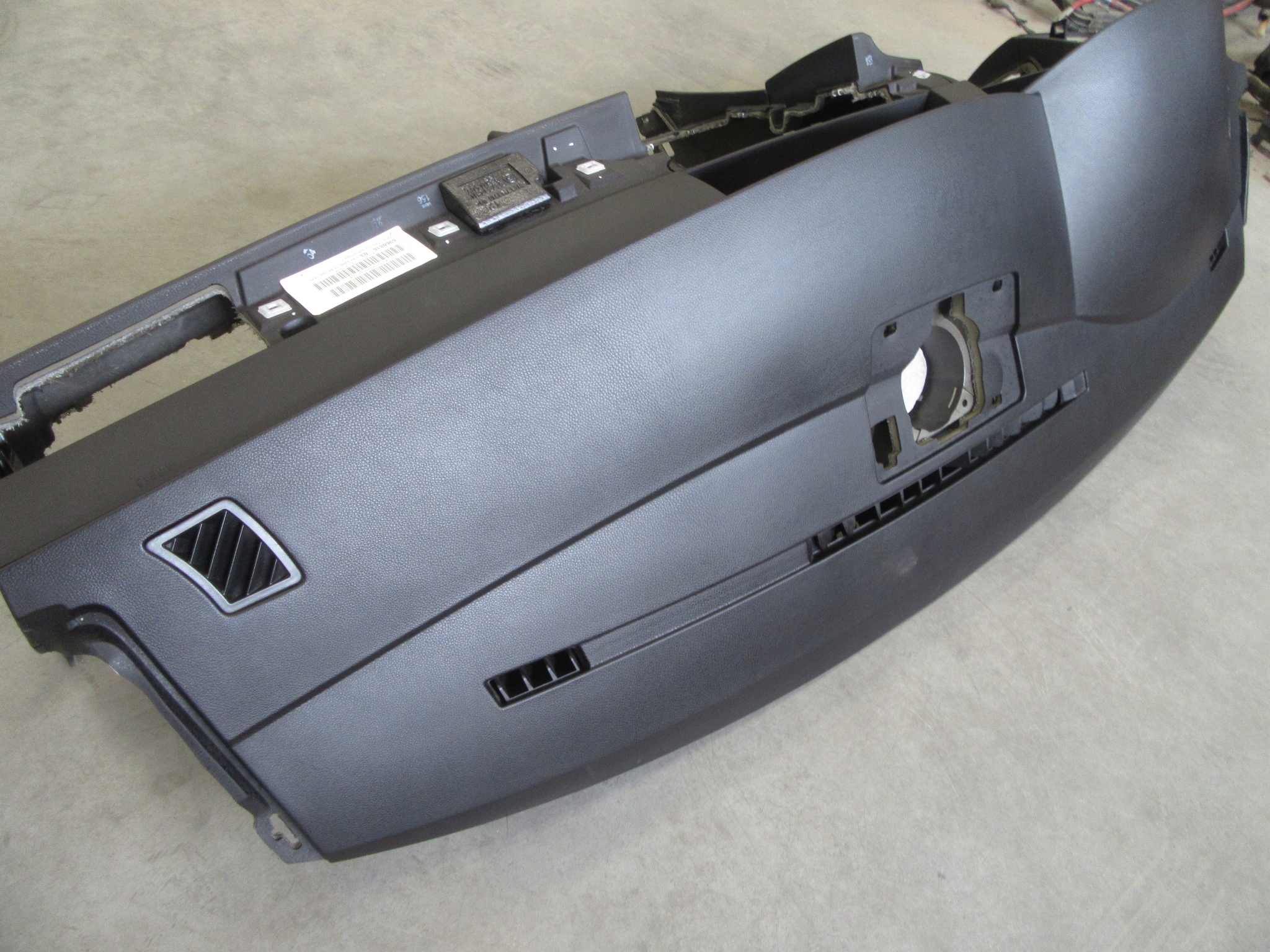 dashboard instrument panel BMW e60 e61 sedan KOMBI EUROPA 05-07r. kubki