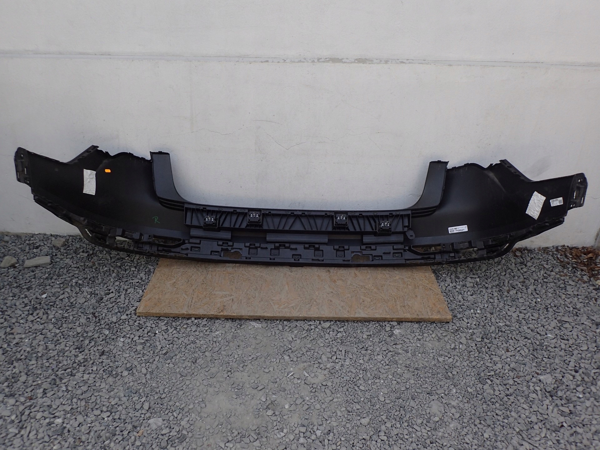 bumper rear part rear AUDI E TRON 4KE 2019- 4KE807511