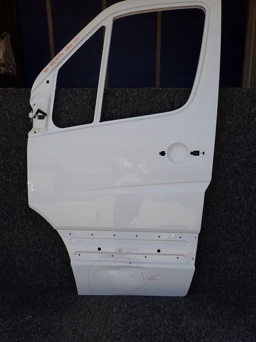 MERCEDES SPRINTER CRAFTER 06- dveře levé přední předek