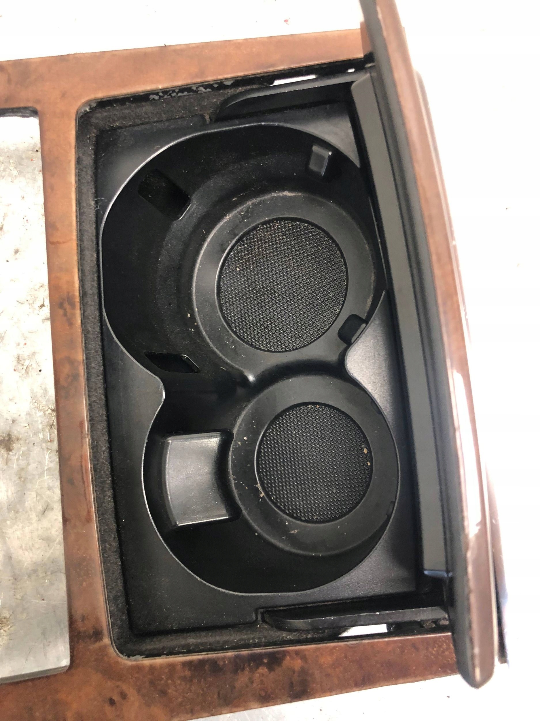 Châssis Console Cendrier AUDI A8 D3 4E1858601B