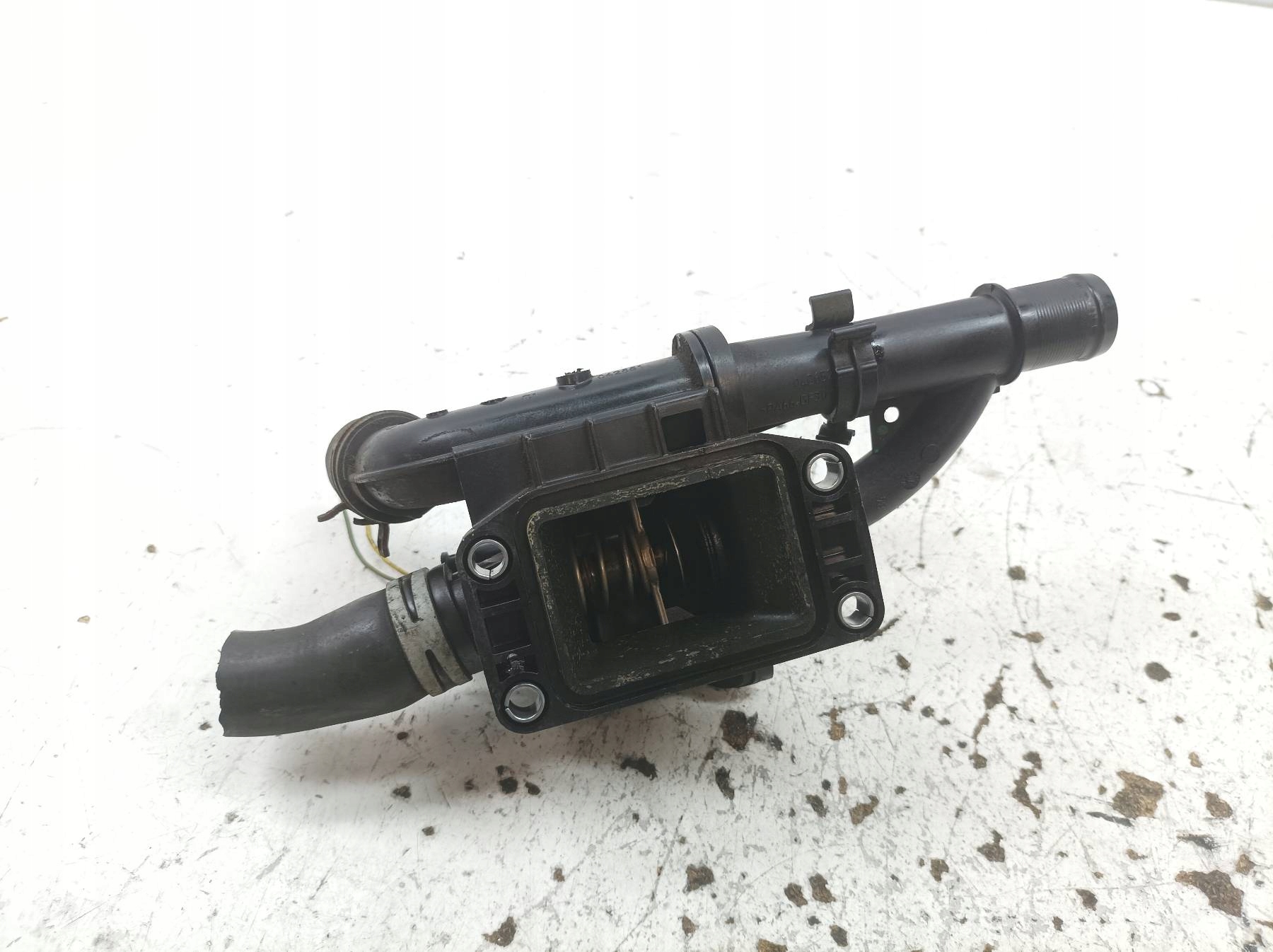 Scatola termostato 9820023280 1.5 TDCI ECOBLUE Ford Transit Connect II