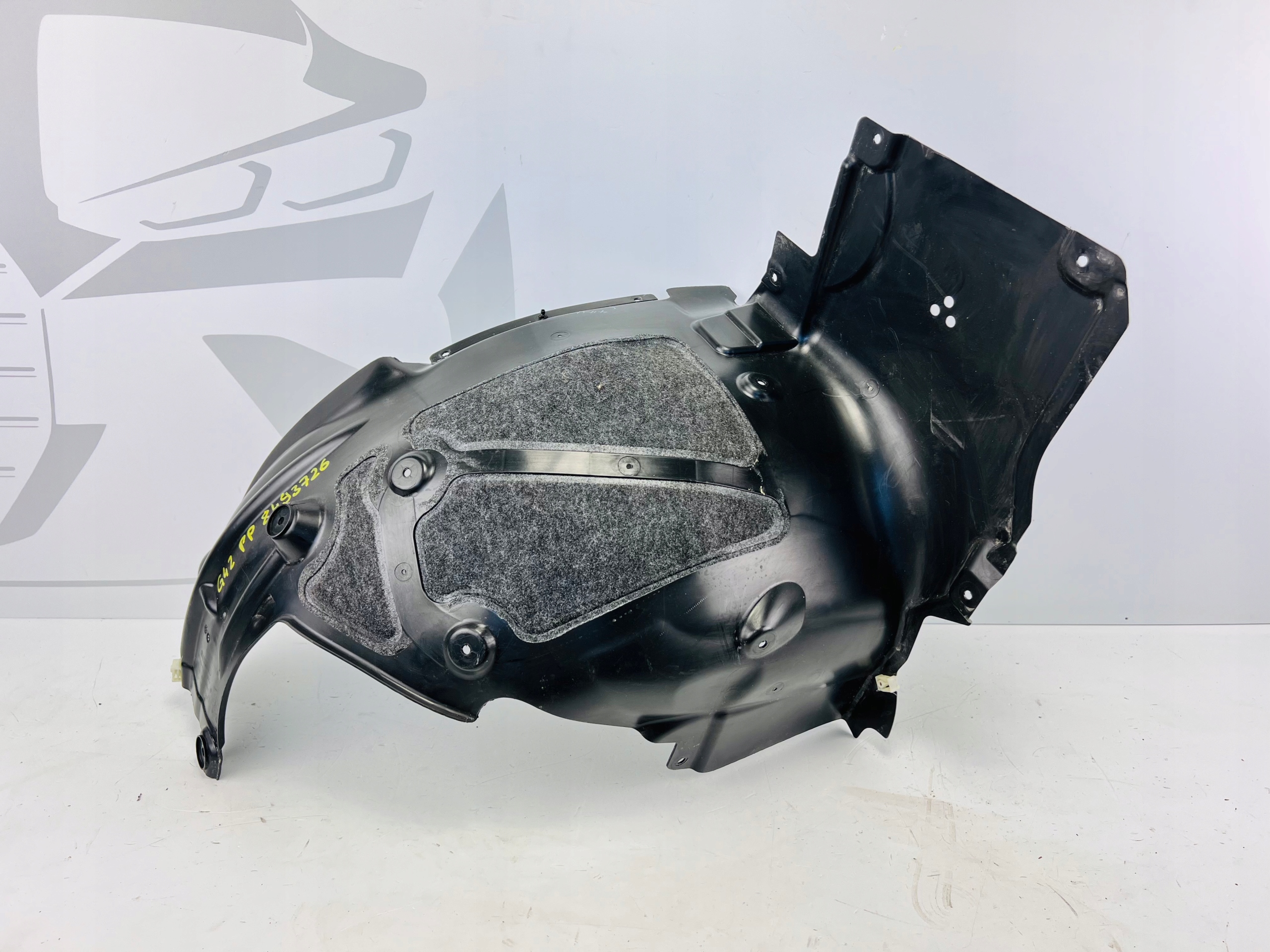 NADKOLE PRAWE PRZEDNIE BMW G42 8493726