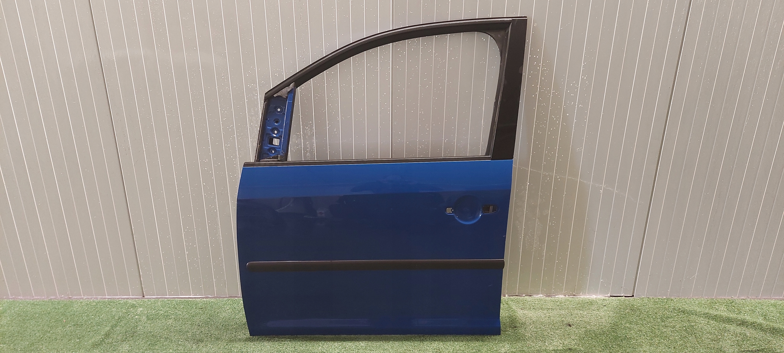 door left front VW CADDY 03-15 LAK: LA5C