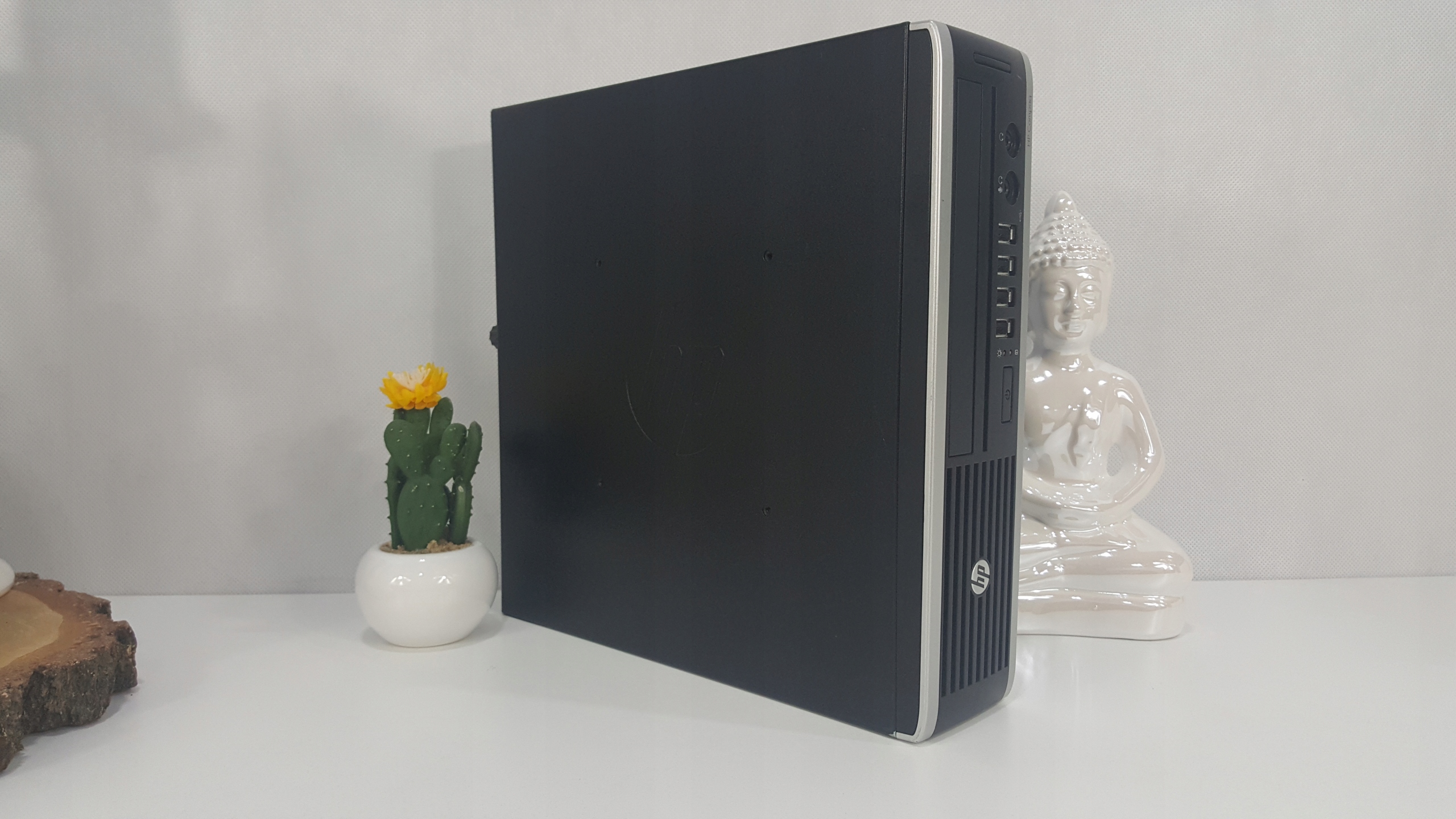 KOMPUTER HP 8200 USDT 4GB DDR3 480 SSD WIN 7 Marka HP