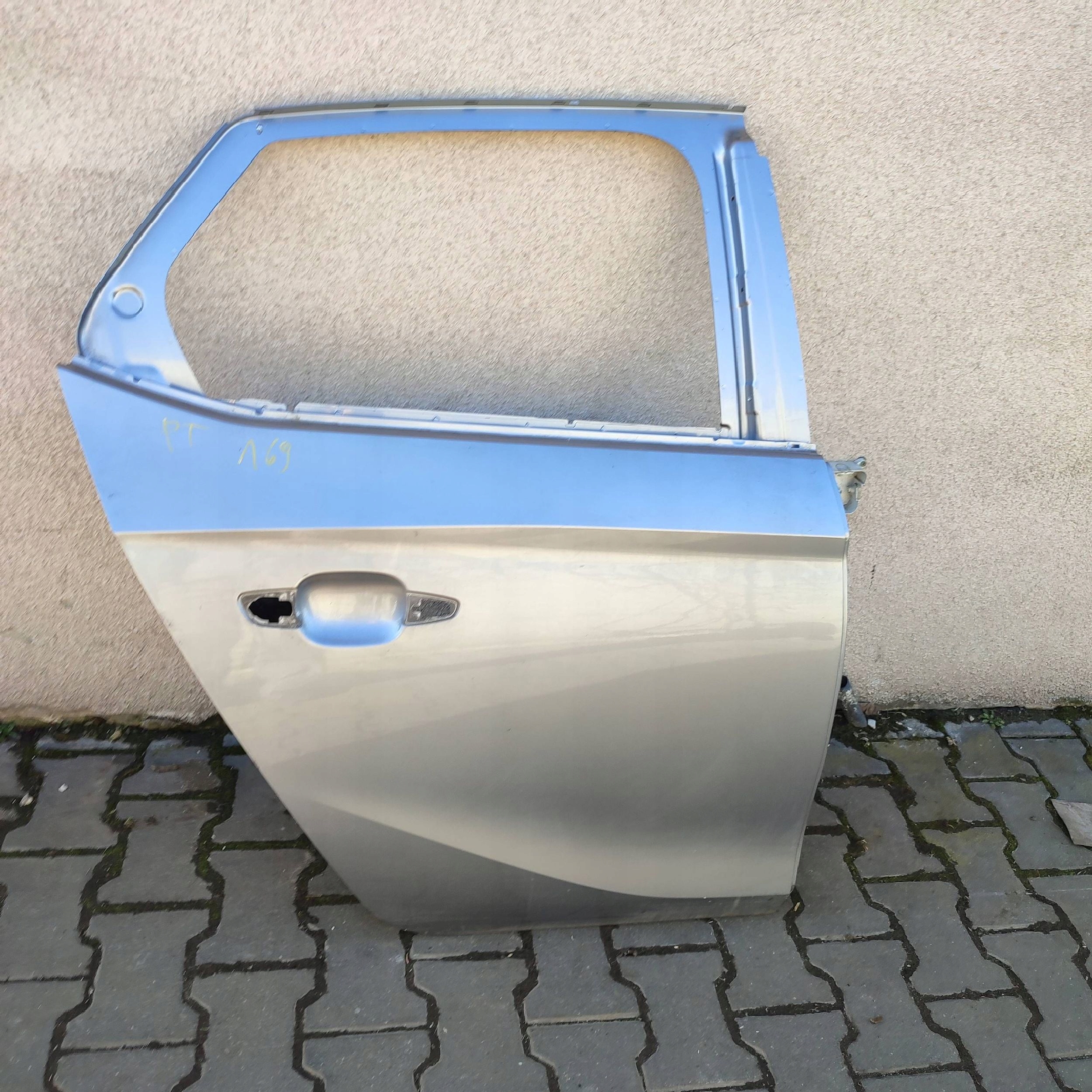 door rear. rear part side right Opel Corsa F