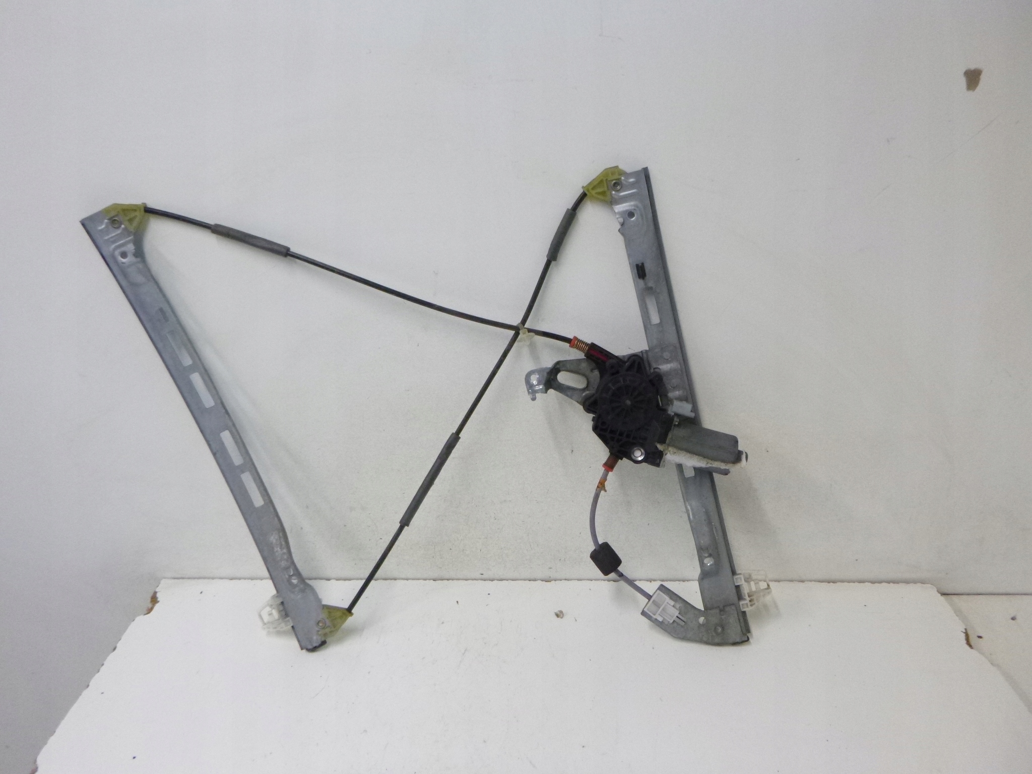 MÉCANISME VITRE AVANT GAUCHE PEUGEOT 206 5D 2002R.