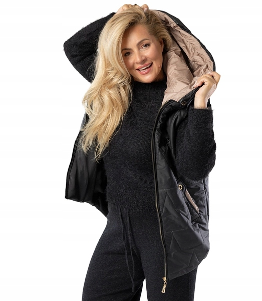 Dámská prošívaná vesta s kapucí Marina S