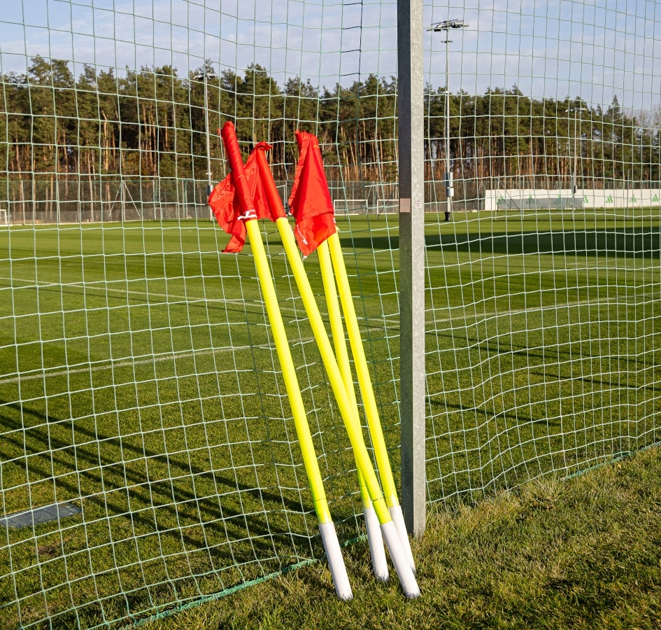 Rohové vlajky na pružinách Yakima, 4 ks, praporek