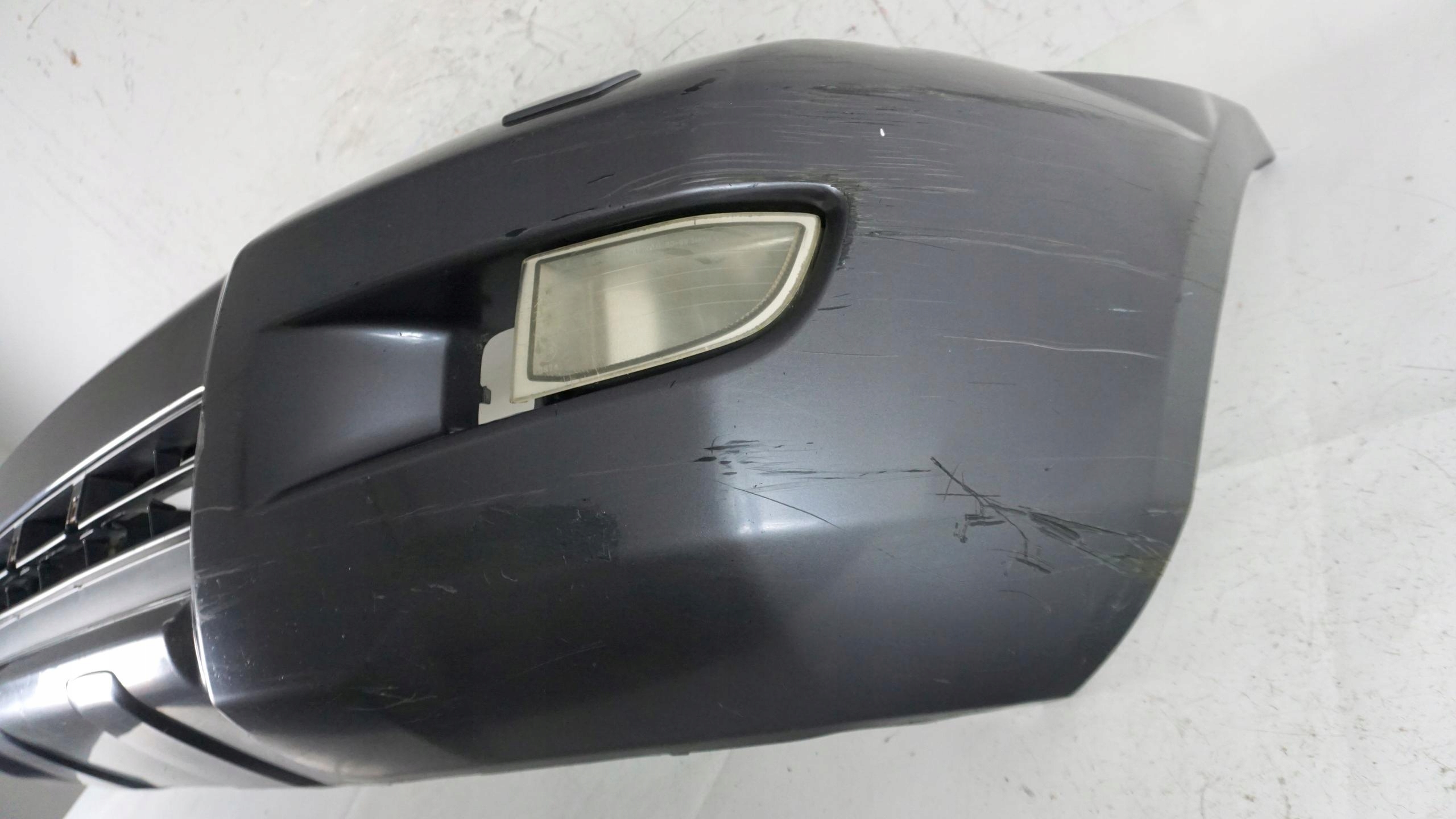 bumper front front TOYOTA LAND CRUISER 120 J120 03-09 1E9 2003-2009