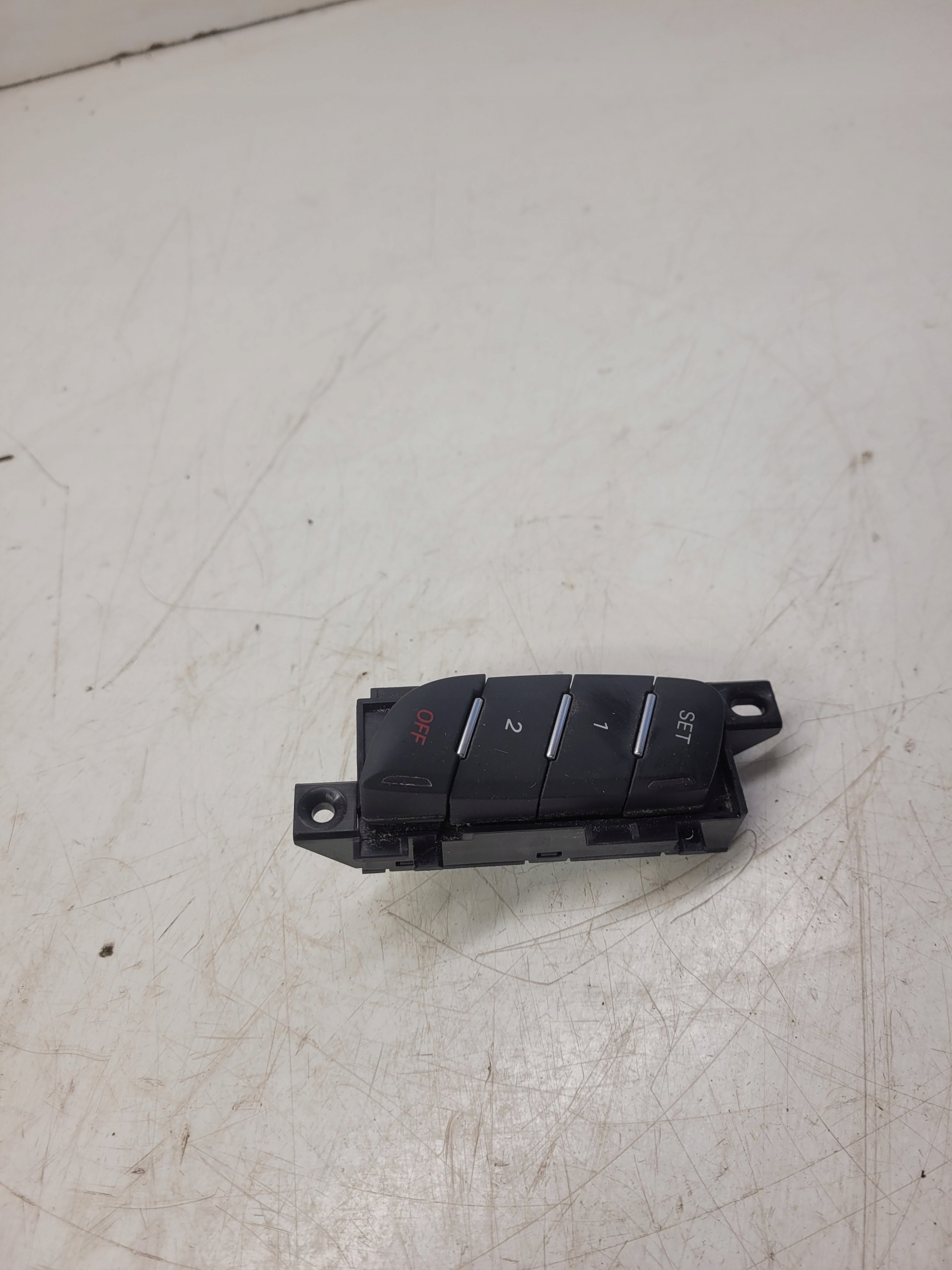 PANEL PAMIECI seat right front AUDI A7 4G8959770