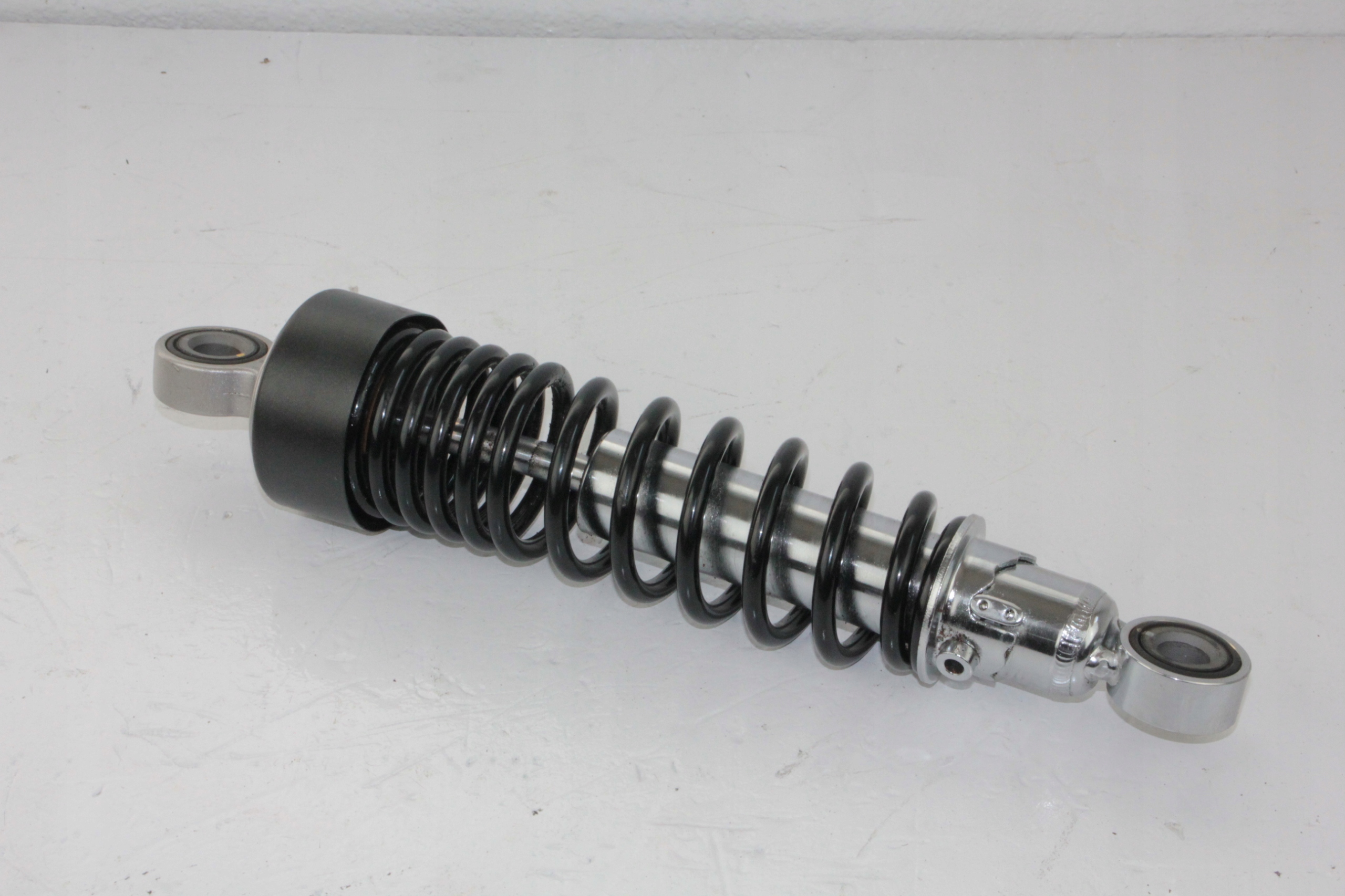 2 - TRIUMPH STREET TWIN CUP 2020 ЗАДНИЙ АМОРТИЗАТОР