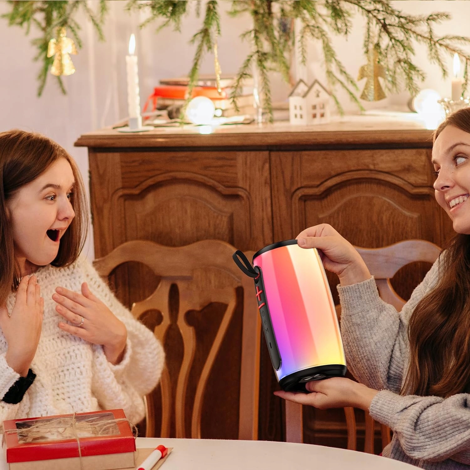 PRZENOŚNY BEZPRZEWODOWY MIKROFON DO KARAOKE WODOODPORNY TRYB TWS 5000 MAH Kod producenta lynker09