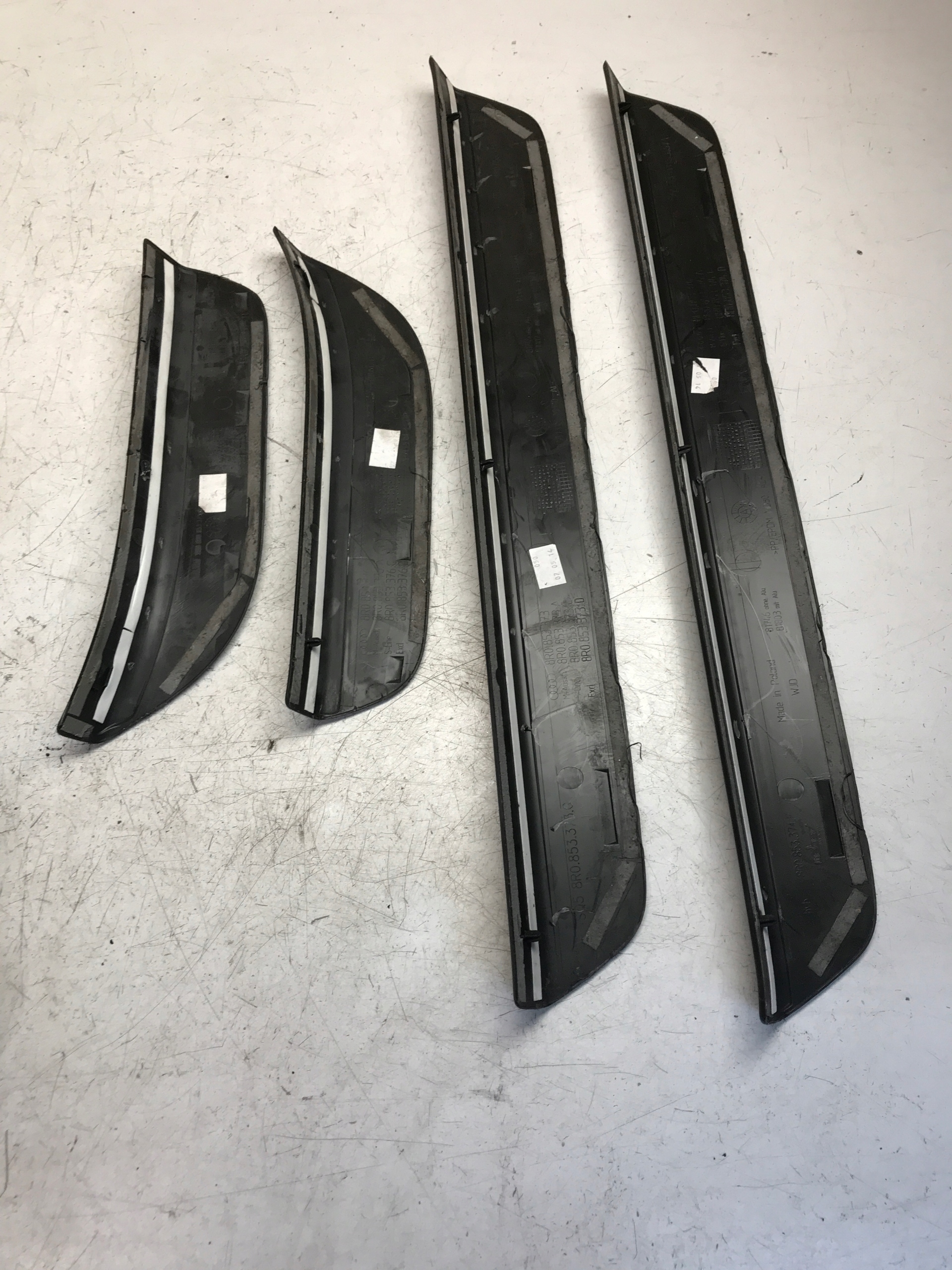 moulding cap threshold AUDI SQ5 KOMPLET8R0853373G