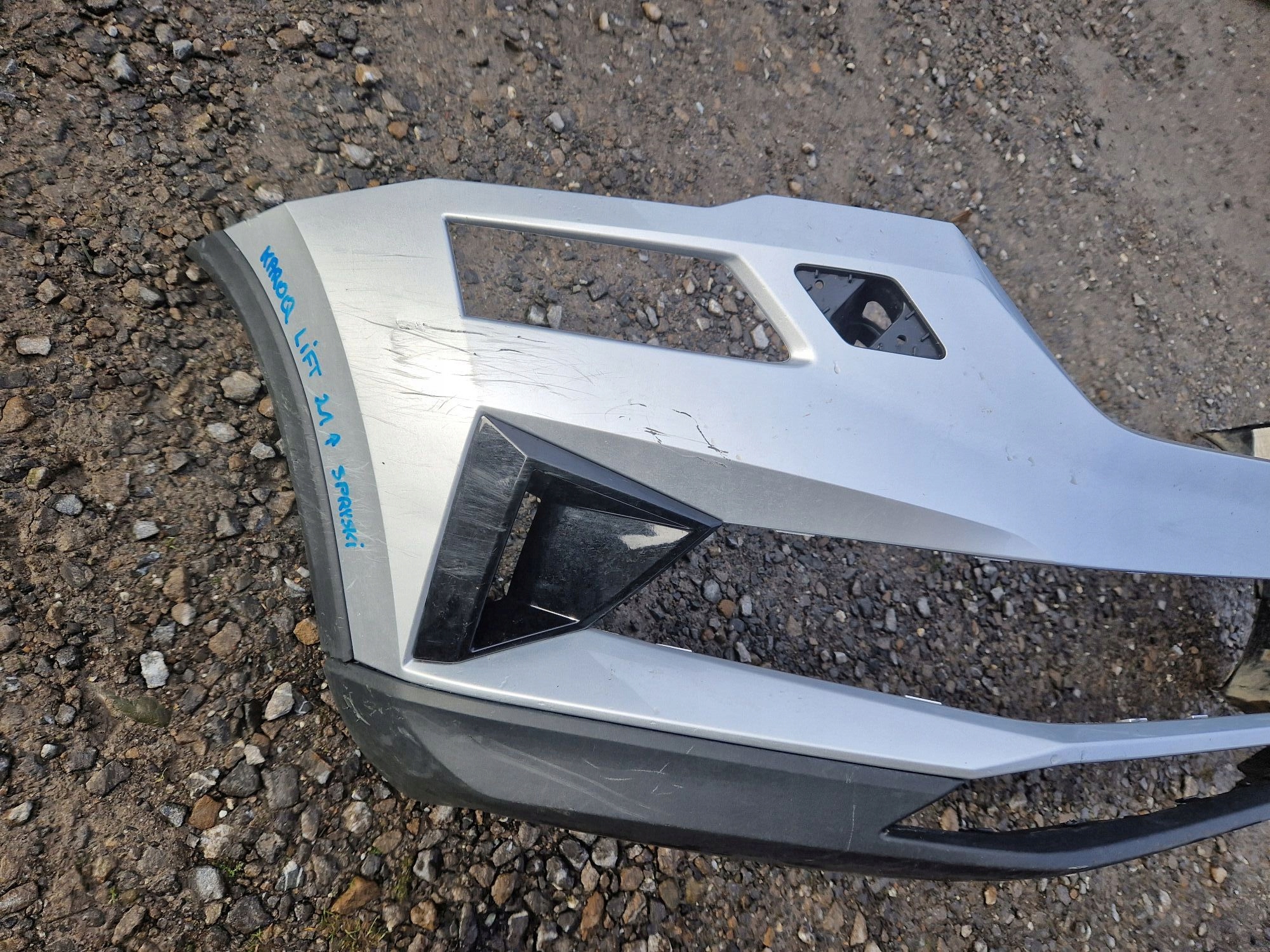 front bumper SKODA KAROQ LIFT 2021R->
