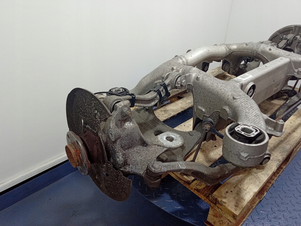 BMW 5 F11 F10 F07 BELKA WÓZEK SANKI ZAWIESZENIA TYŁ 6799103 Numer katalogowy części 6799103