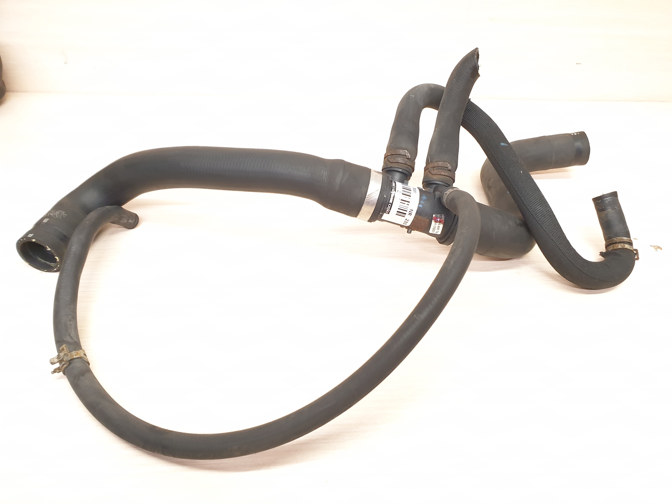 RENAULT TRAFIC 2.0 DCI ШЛАНГ ДЛЯ ВОДЫ НИЖНИЙ РАДИАТОР