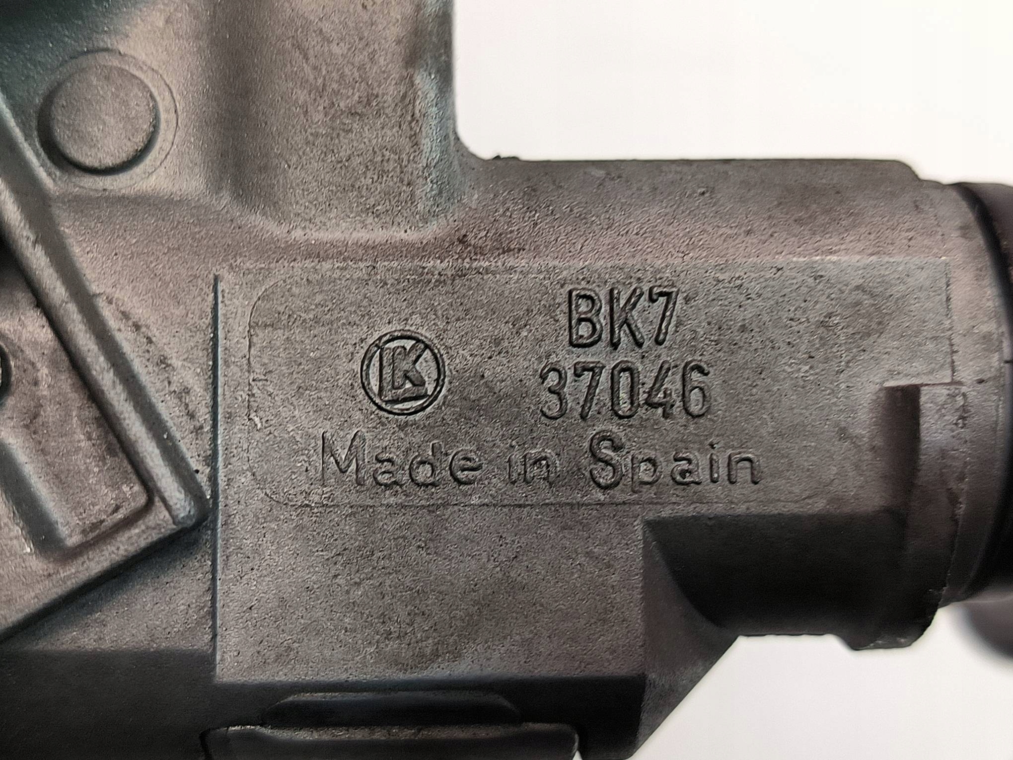 ignition key 357905851D VOLKSWAGEN VENTO