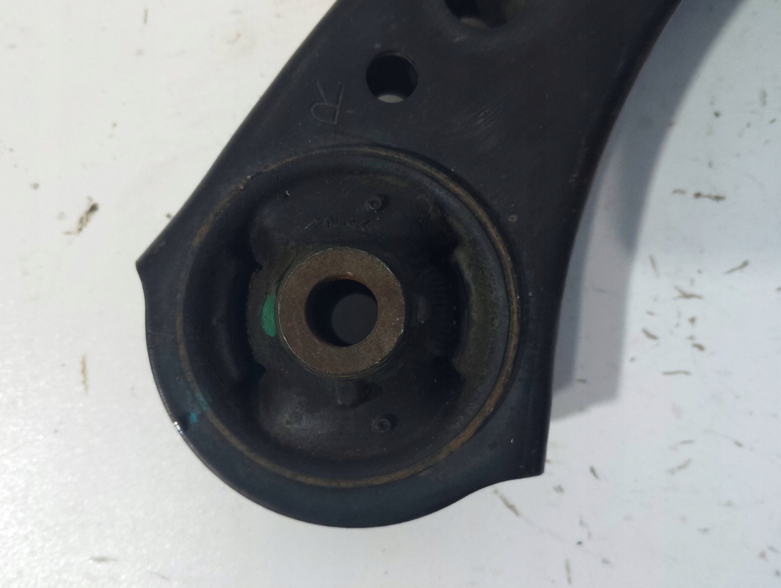 Toyota Corolla E210 E21 arm front right 2319A (Q569)