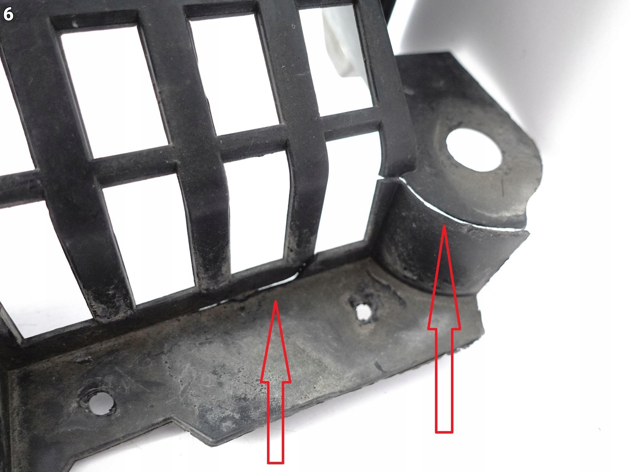 DACIA SANDERO LOGAN II LIFT 17-20 mudguard right front