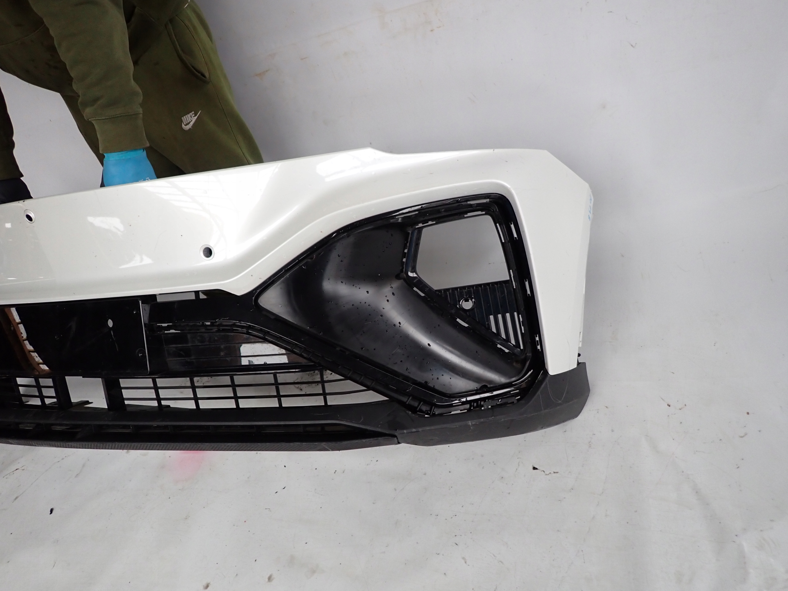 MG MARVEL R 20- bumper front front P11017697 PDC
