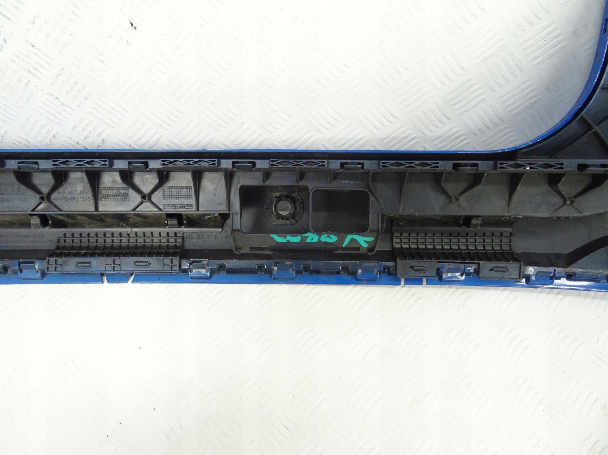 Audi Q2 S-LINE SQ2 81A bumper rear part rear