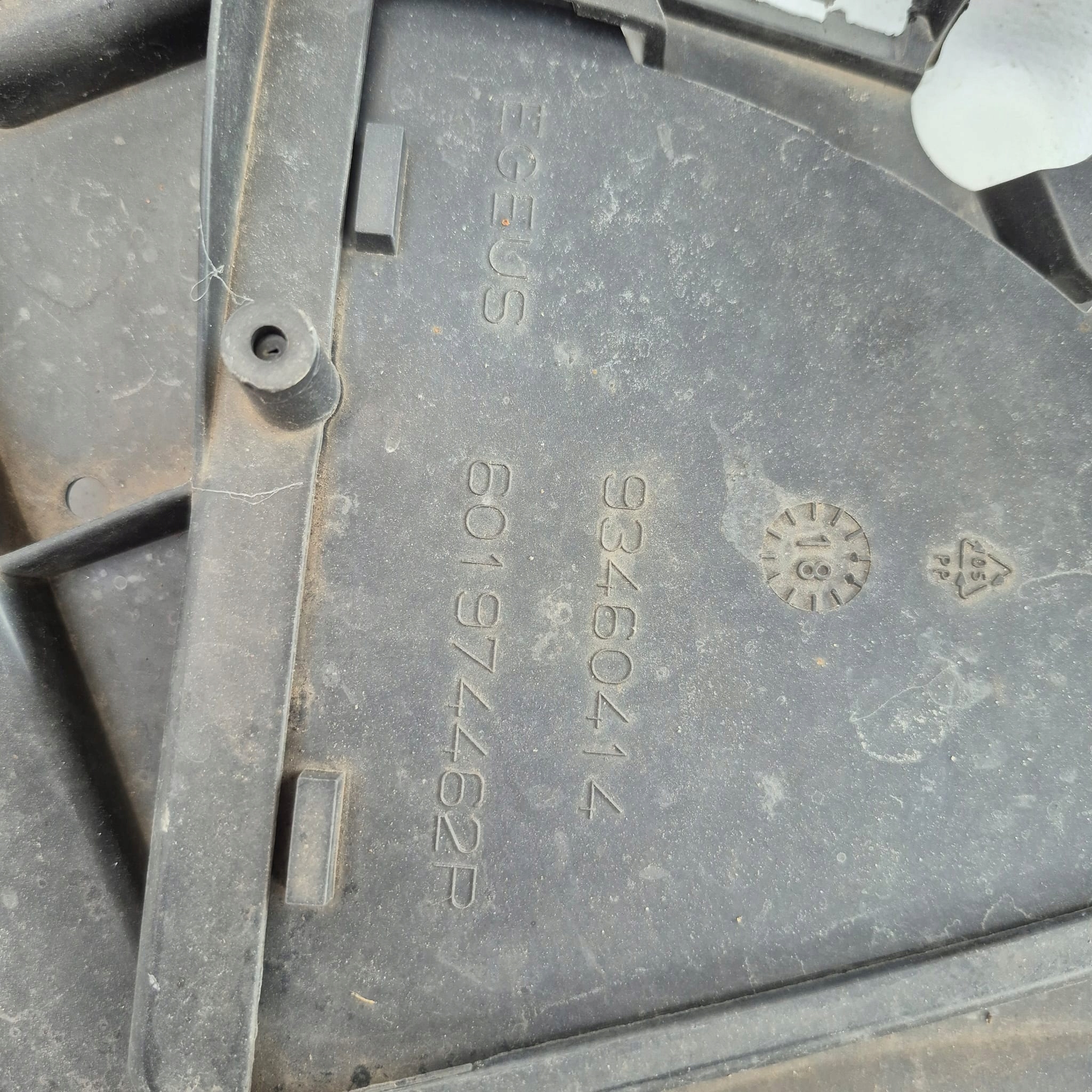 RENAULT TRAFIC III 3 OPEL VIVARO B cover cover below bumper front front