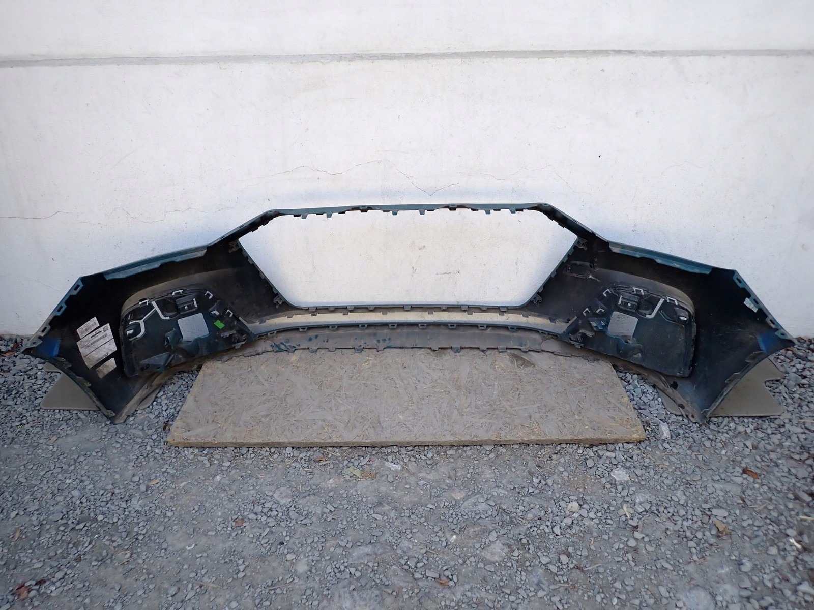 bumper front front AUDI A1 2 II GBA 82A 2018- 82A807437