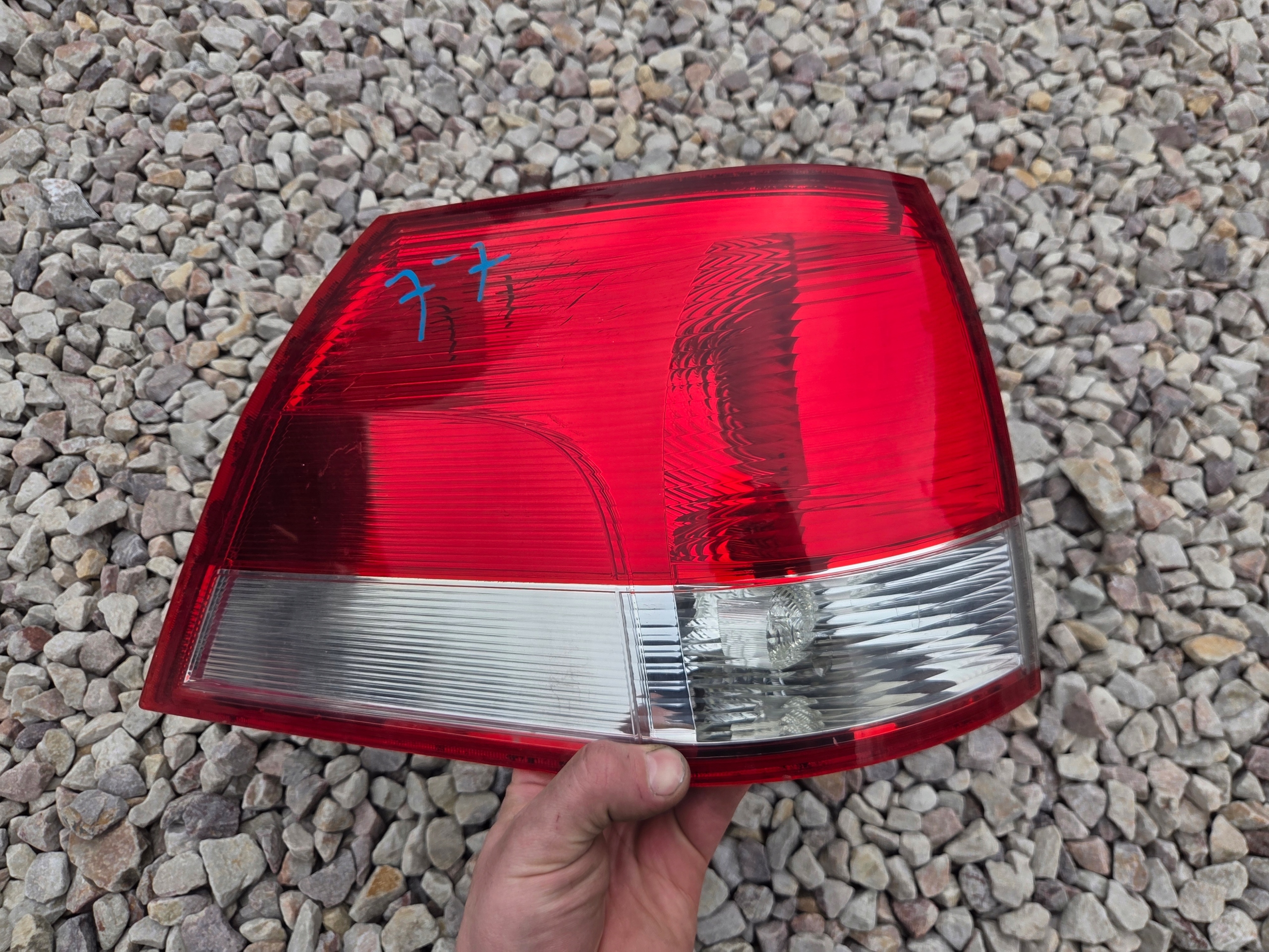 light left rear part left rear OPEL VECTRA C KOMBI 24469461