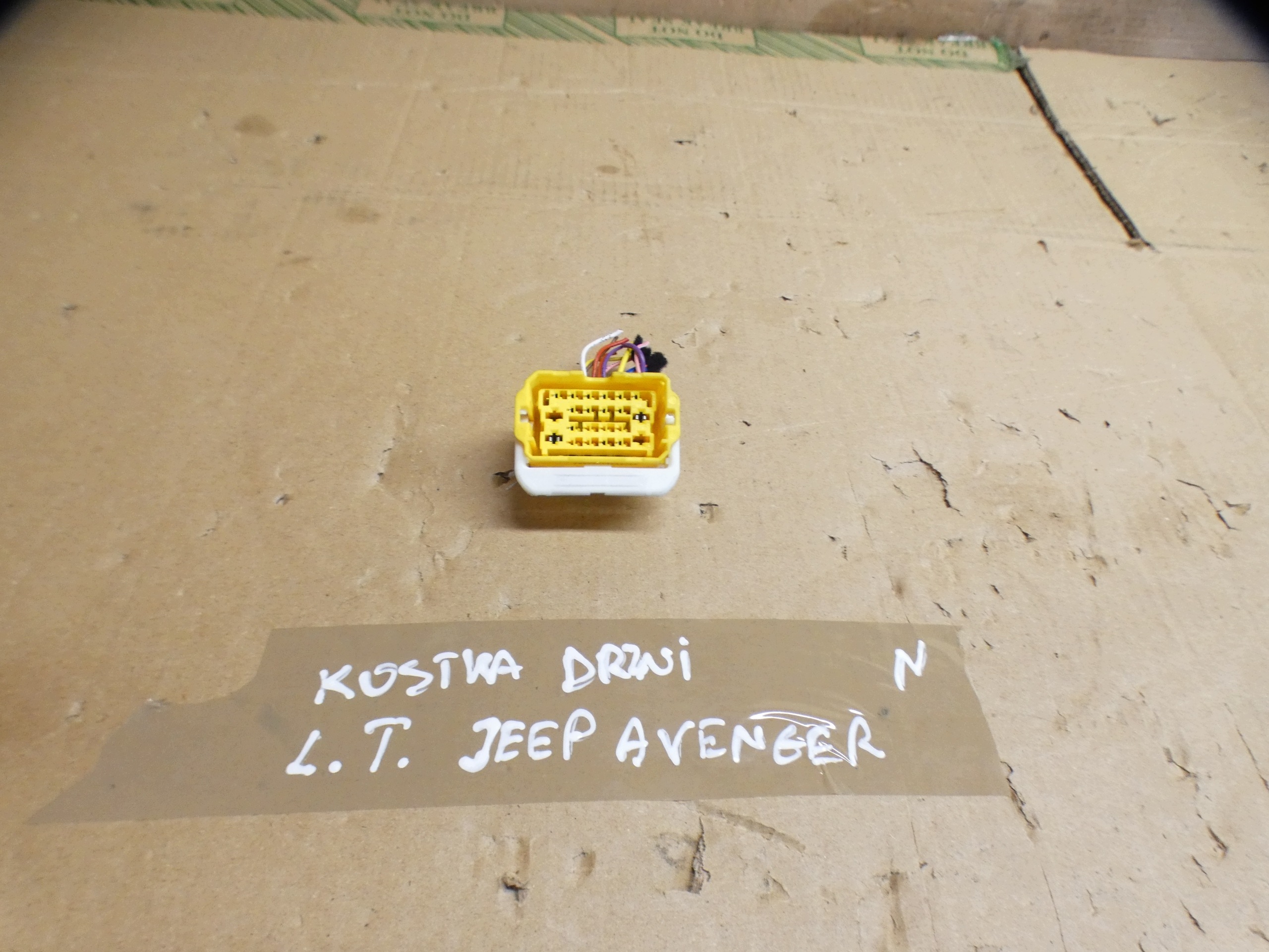 KOSTKA cablaggio Spina JEEP AVANGER