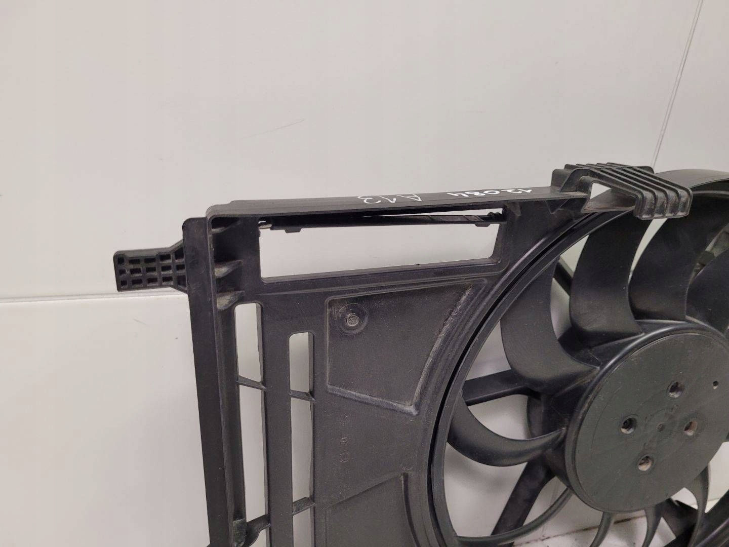 ventilátor chladiče Ford Kuga 2 2016 GV61-8C607-BA