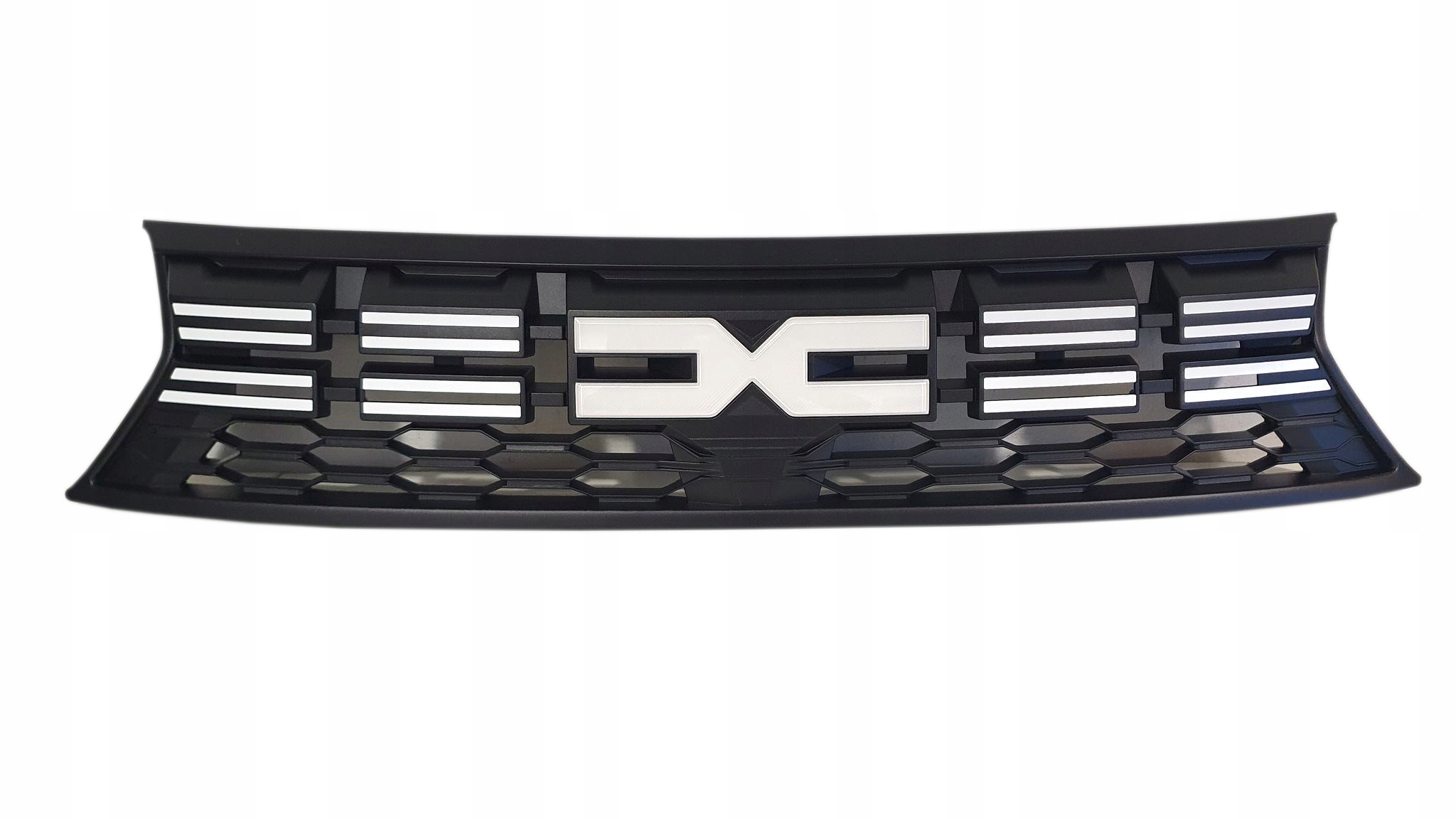 622547433R - НОВЫЙ ЛОГОТИП ГРИЛЯ DACIA DUSTER II БЕЗ КАМЕРЫ