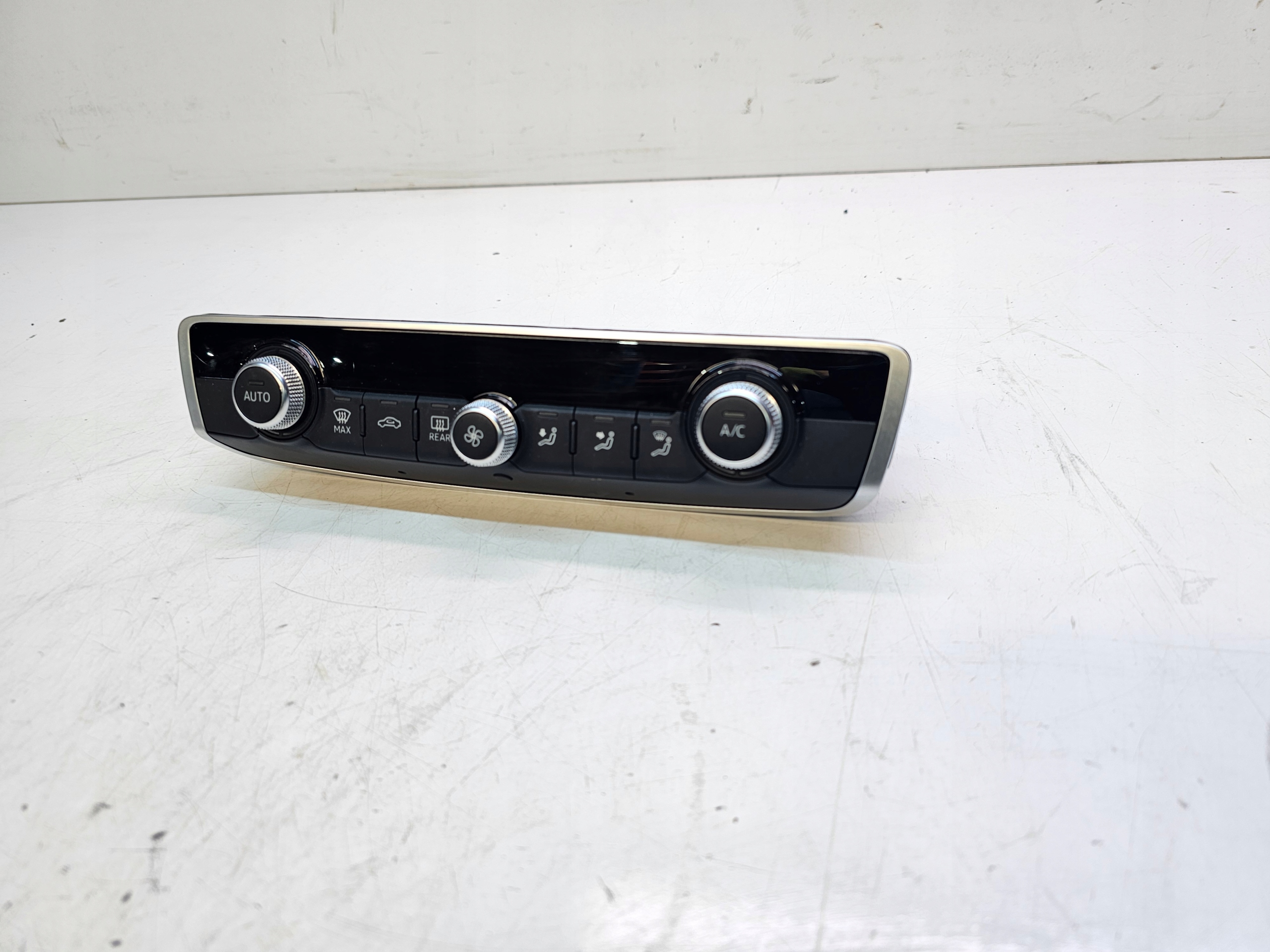 PANEL KLIMATRONIK AUDI A3 S3 8V 8V0820043C